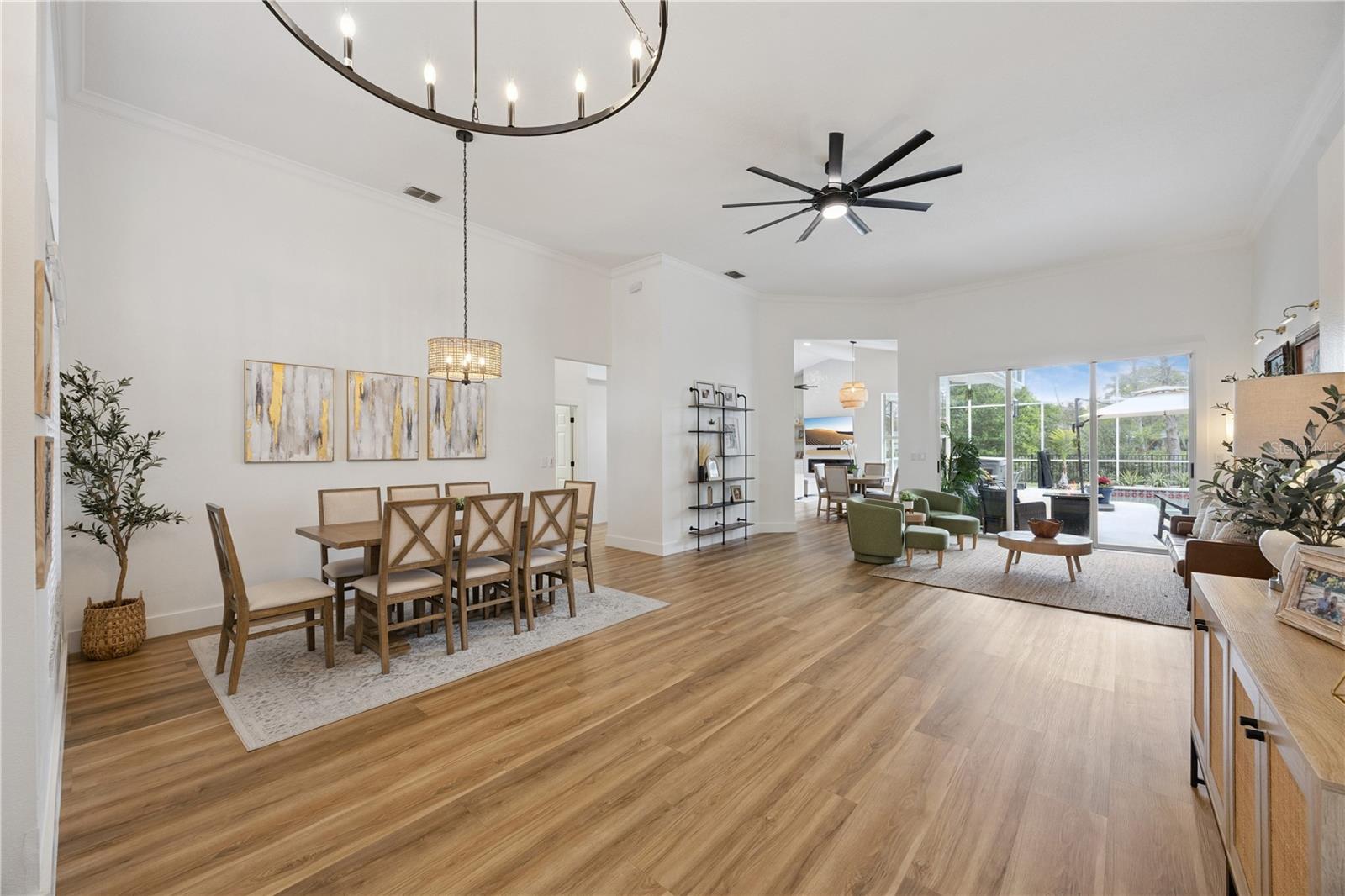 Image 15 of 41 For 814 Grovesmere Loop