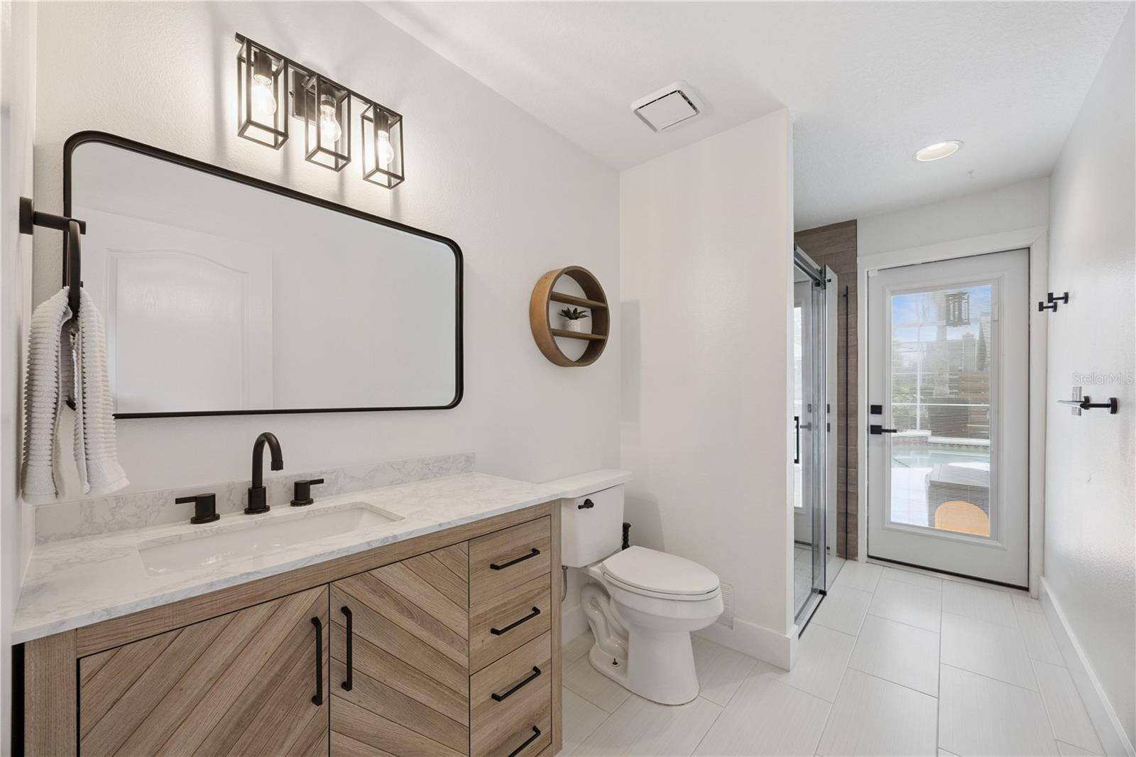 Image 24 of 41 For 814 Grovesmere Loop