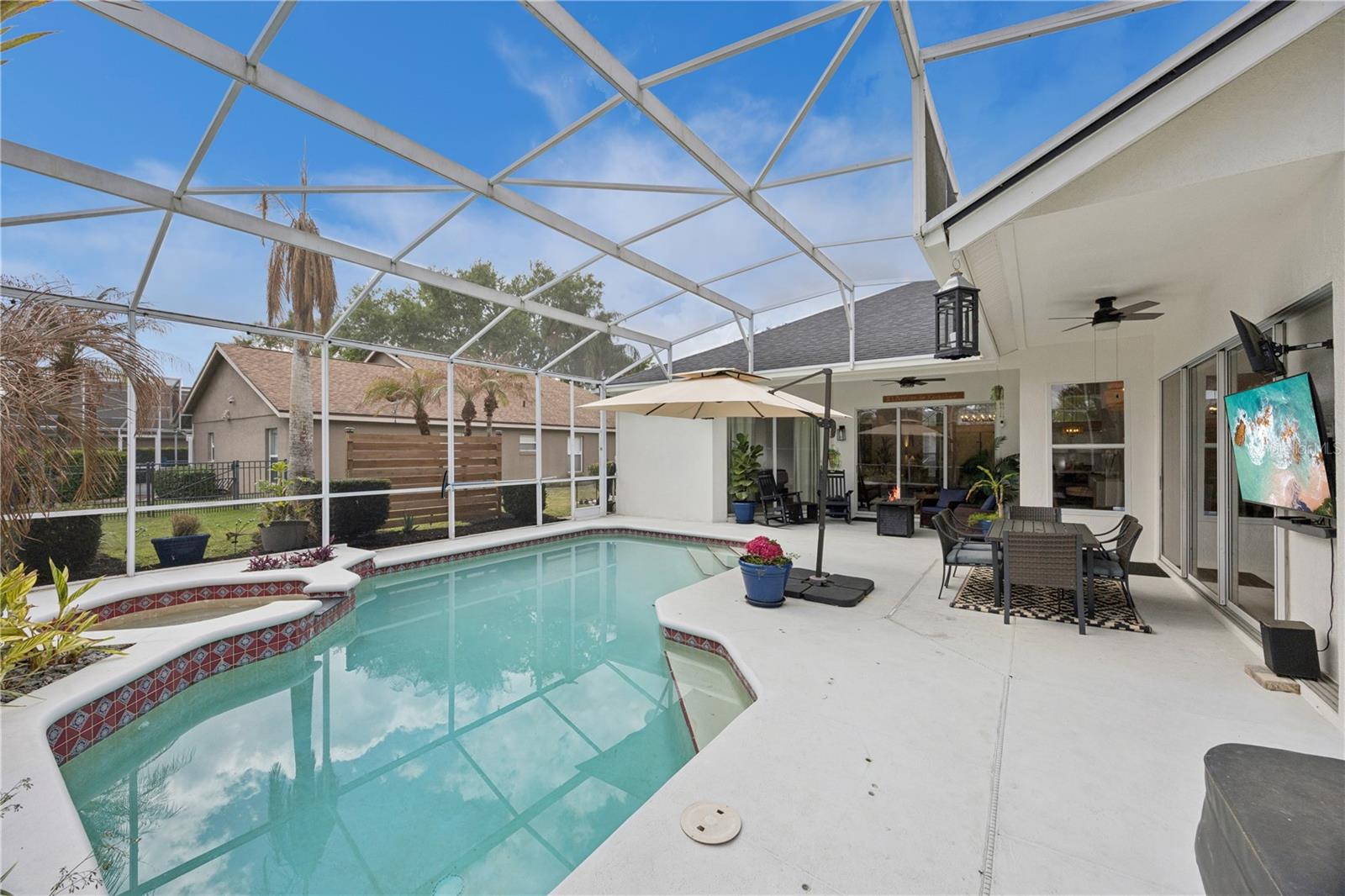 Image 33 of 41 For 814 Grovesmere Loop