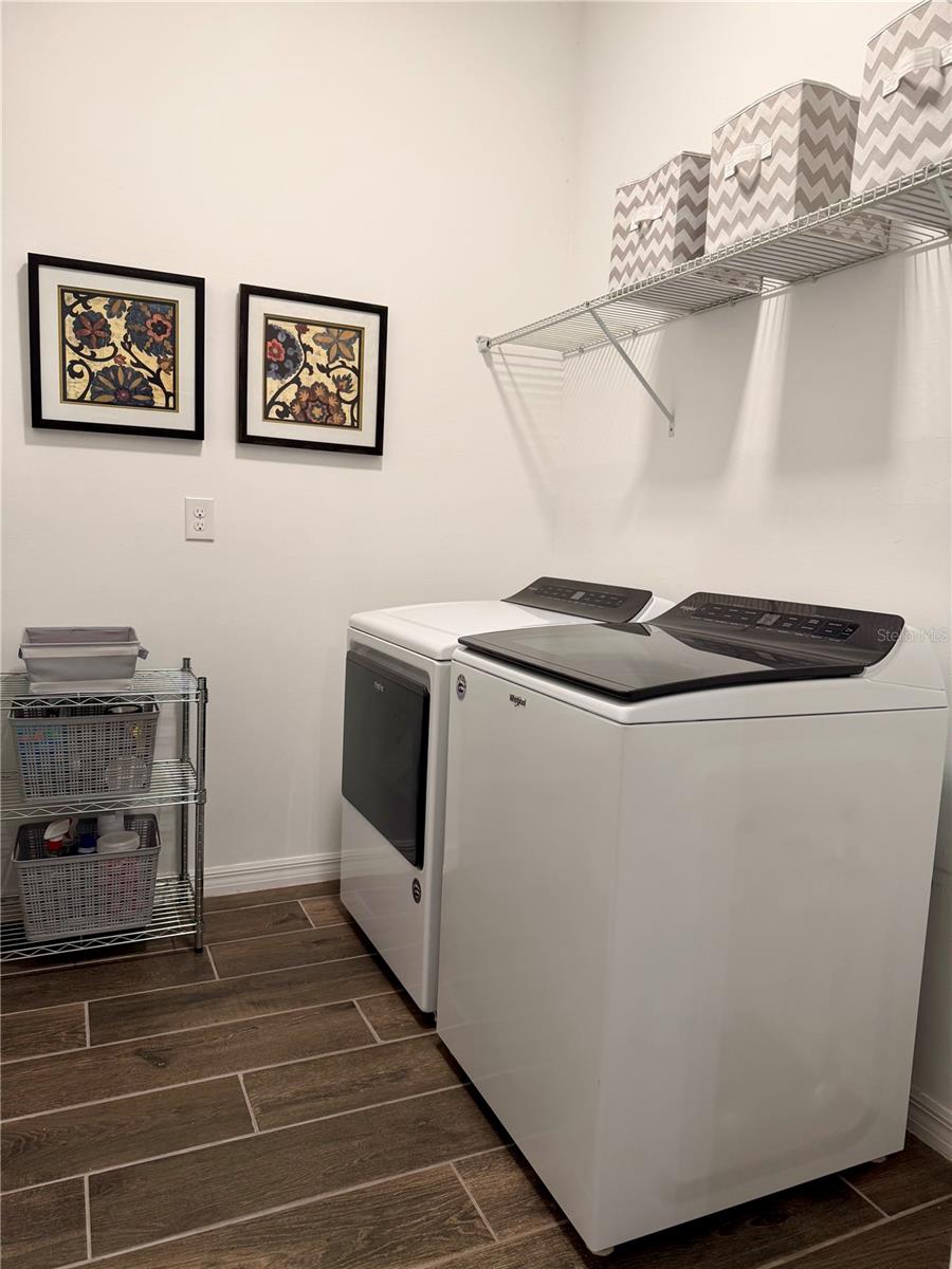 Image 32 of 52 For 283 Toscavilla Boulevard