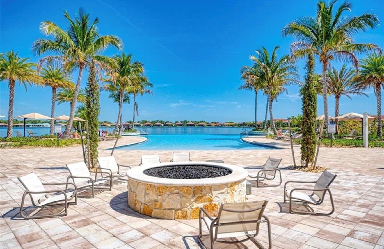 Image 46 of 52 For 283 Toscavilla Boulevard