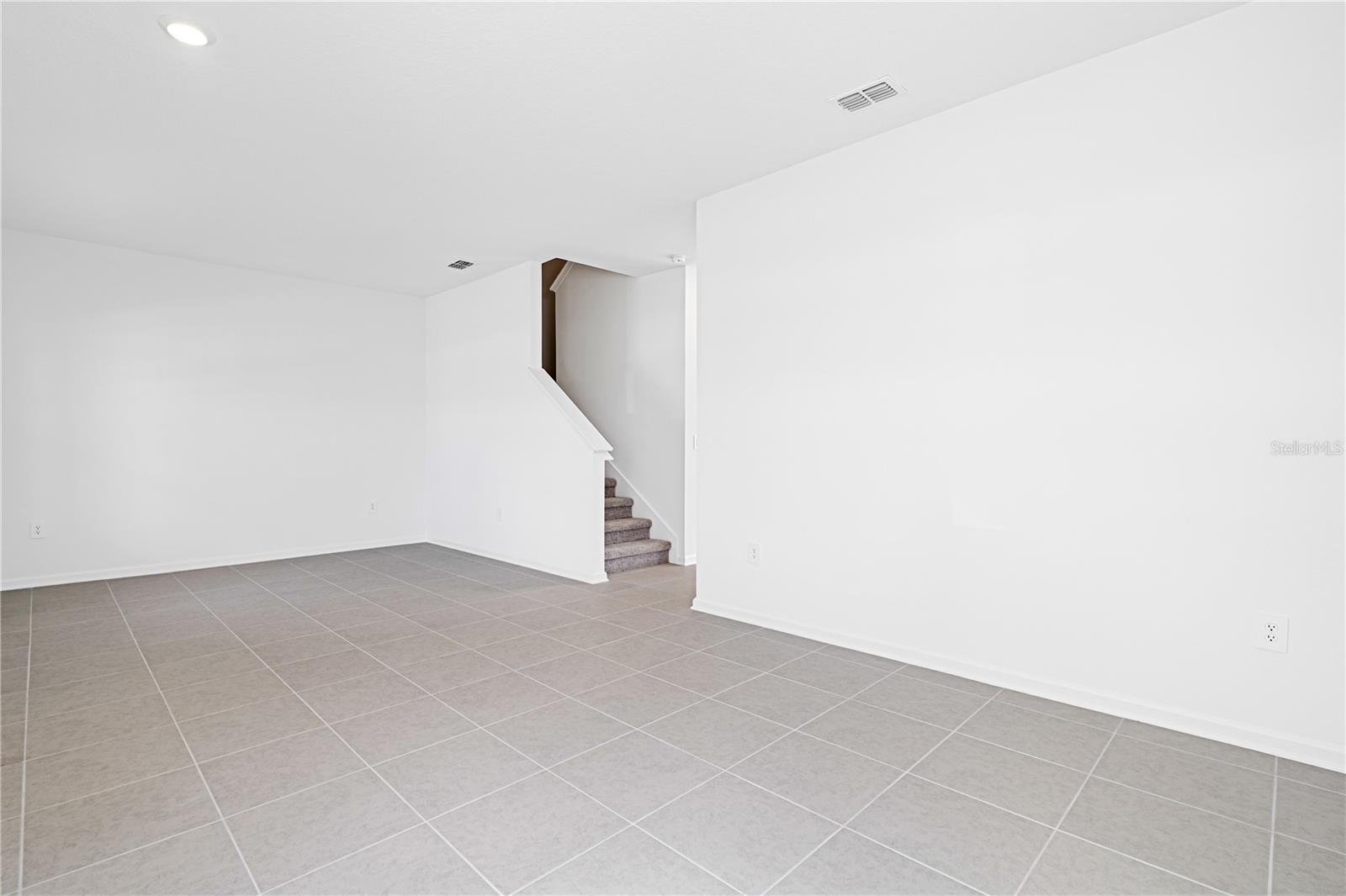 Image 4 of 32 For 5812 Meditation Drive