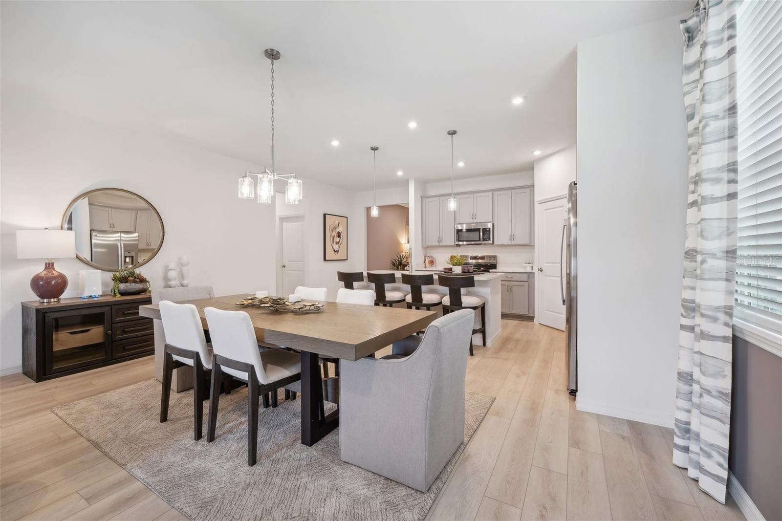 Image 12 of 49 For 1717 Flag Street