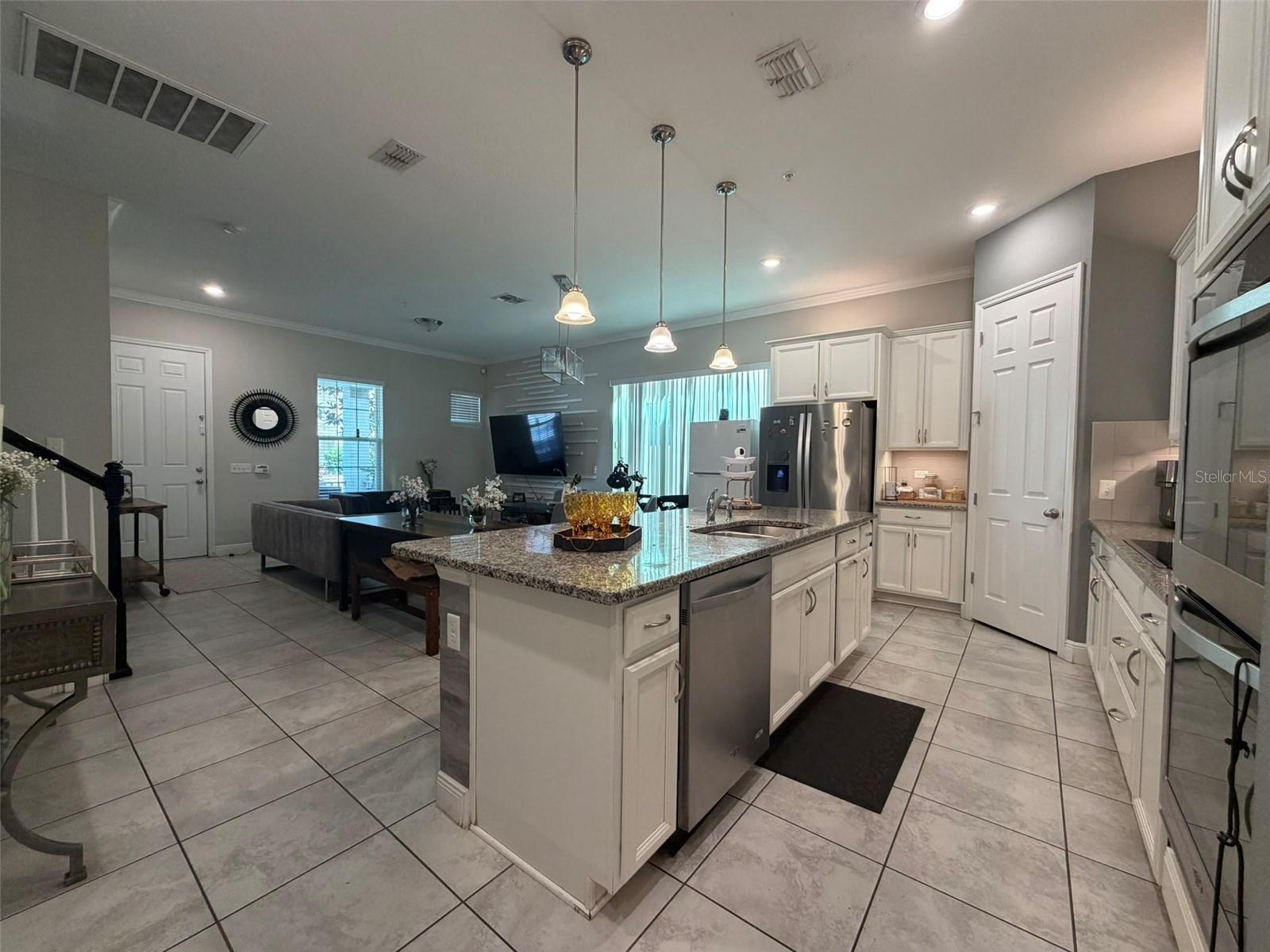 Image 10 of 34 For 8272 Bryce Canyon Avenue