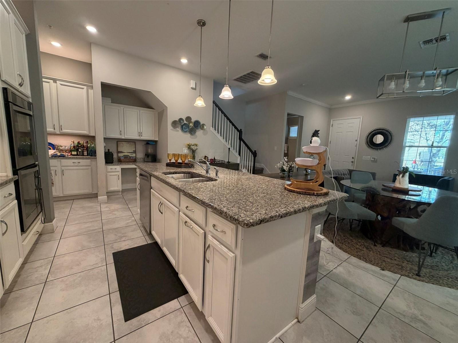 Image 11 of 34 For 8272 Bryce Canyon Avenue