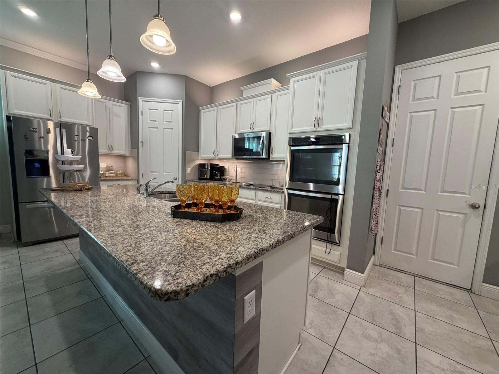 Image 14 of 34 For 8272 Bryce Canyon Avenue