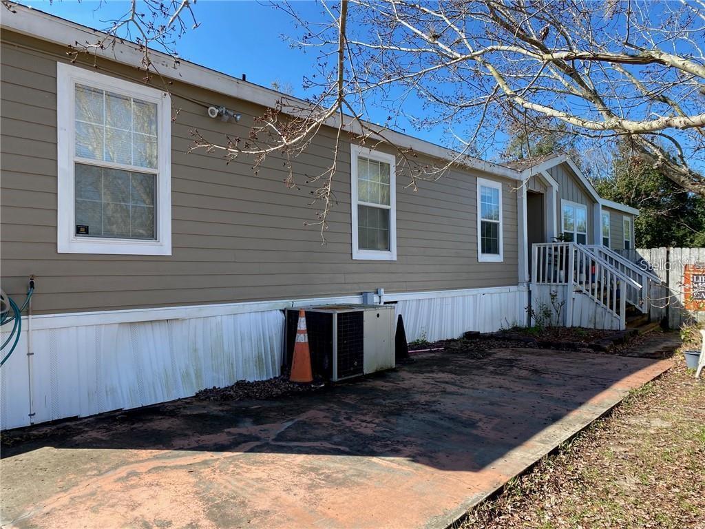 Details for 440 Quail Street, LADY LAKE, FL 32159