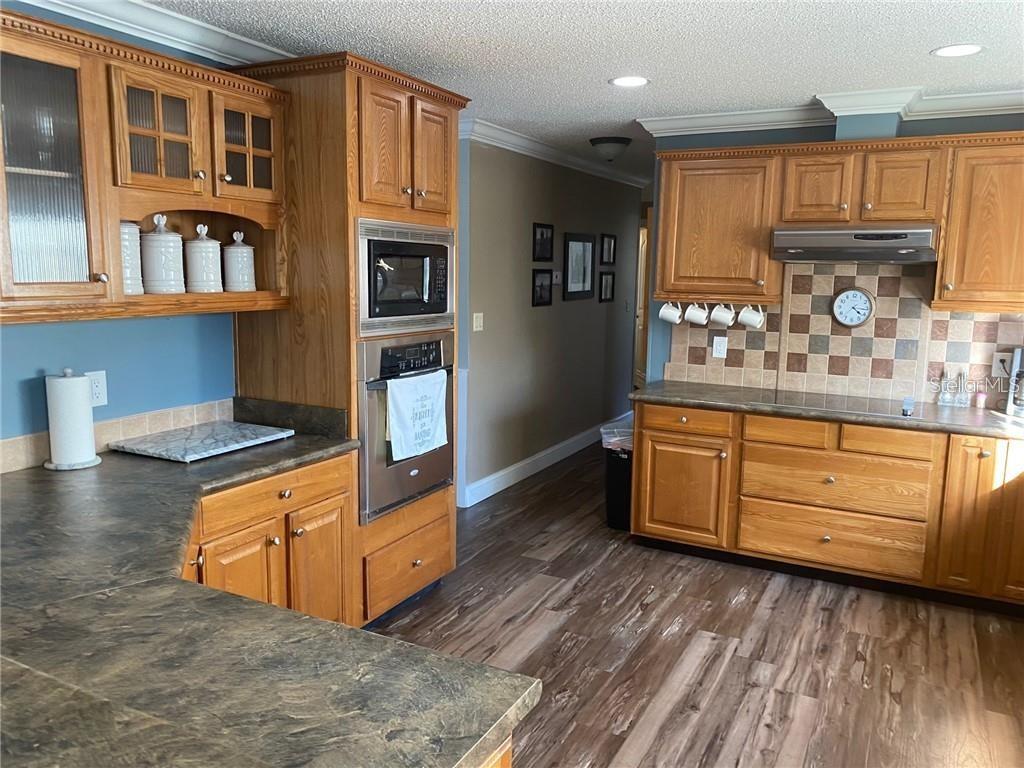 Image 10 of 24 For 440 Quail Street