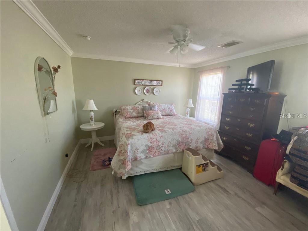 Image 13 of 24 For 440 Quail Street