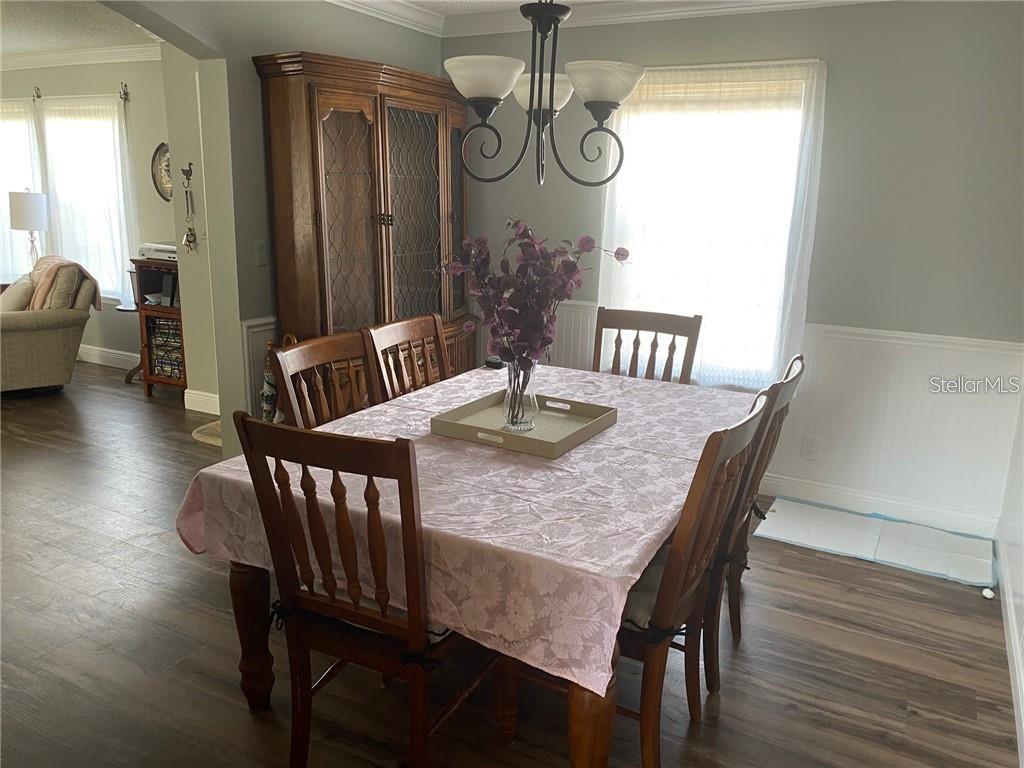 Image 16 of 24 For 440 Quail Street