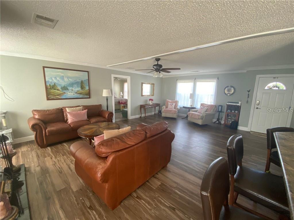 Image 24 of 24 For 440 Quail Street