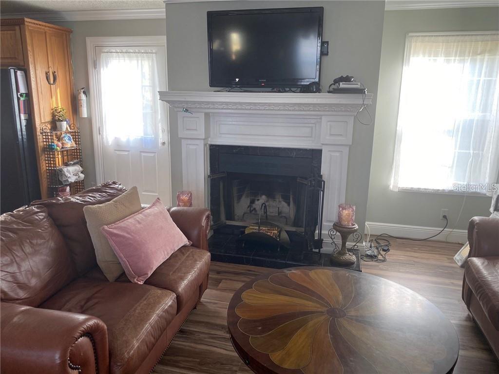 Image 8 of 24 For 440 Quail Street