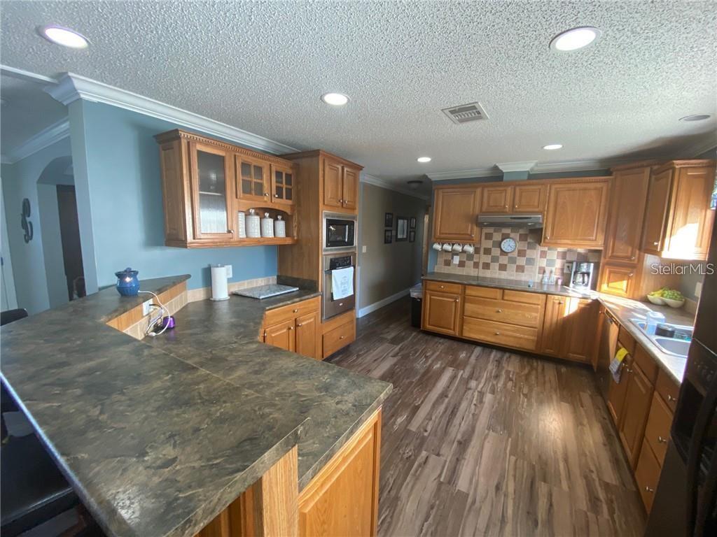 Image 9 of 24 For 440 Quail Street