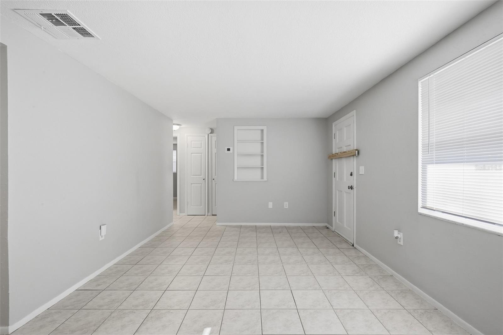 Image 11 of 32 For 4325 Newbury Drive