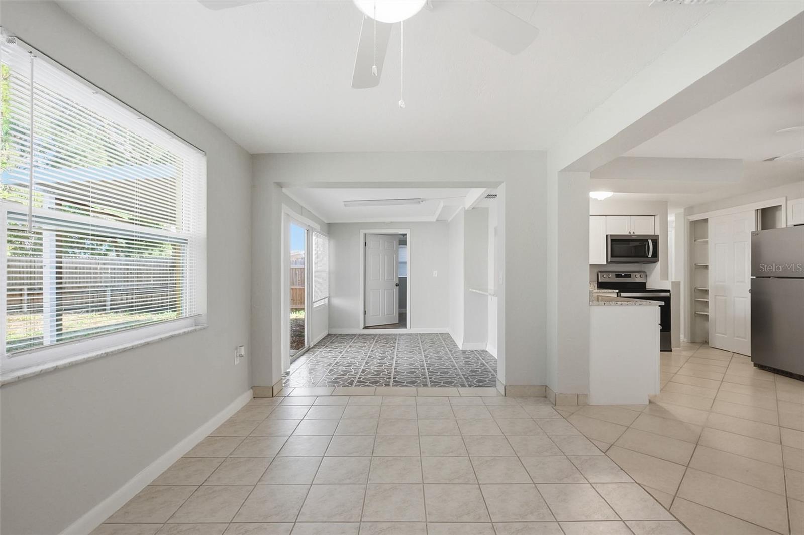 Image 13 of 32 For 4325 Newbury Drive