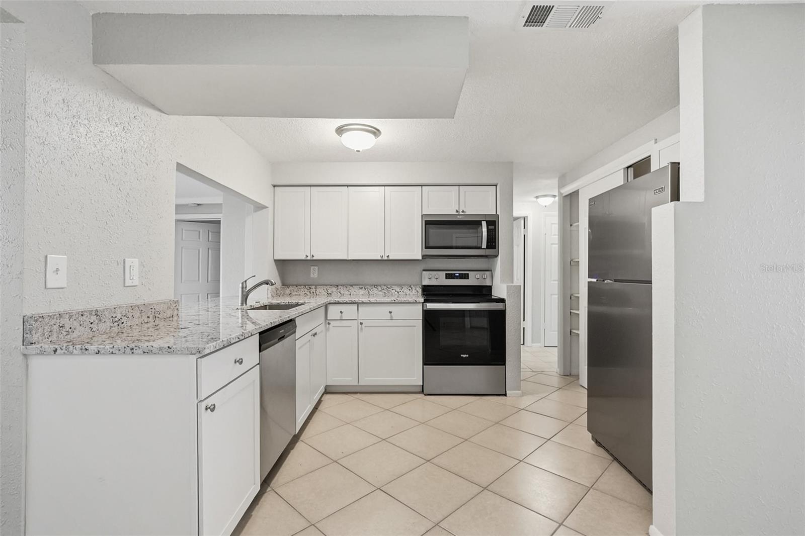 Image 15 of 32 For 4325 Newbury Drive