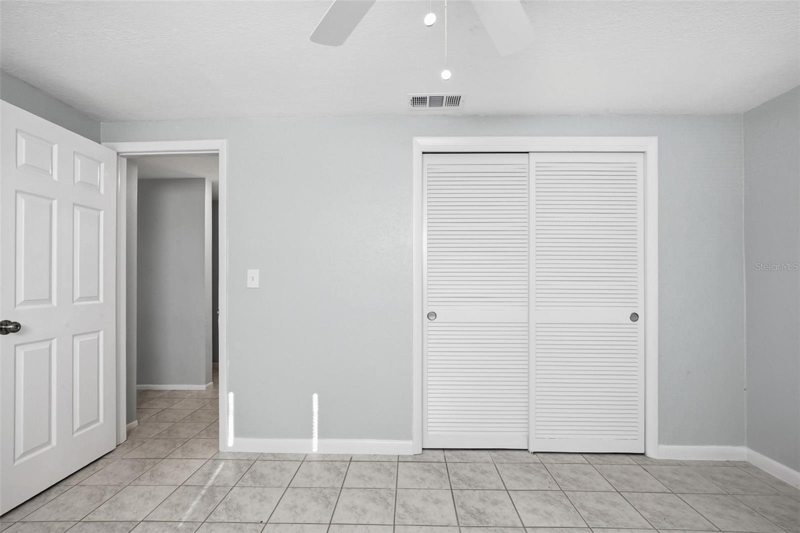 Image 26 of 32 For 4325 Newbury Drive