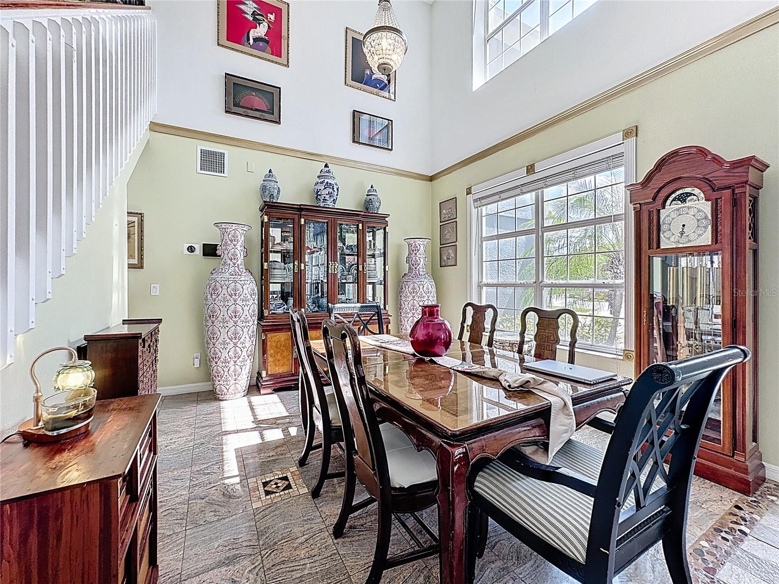 Image 17 of 63 For 2048 Applegate Drive