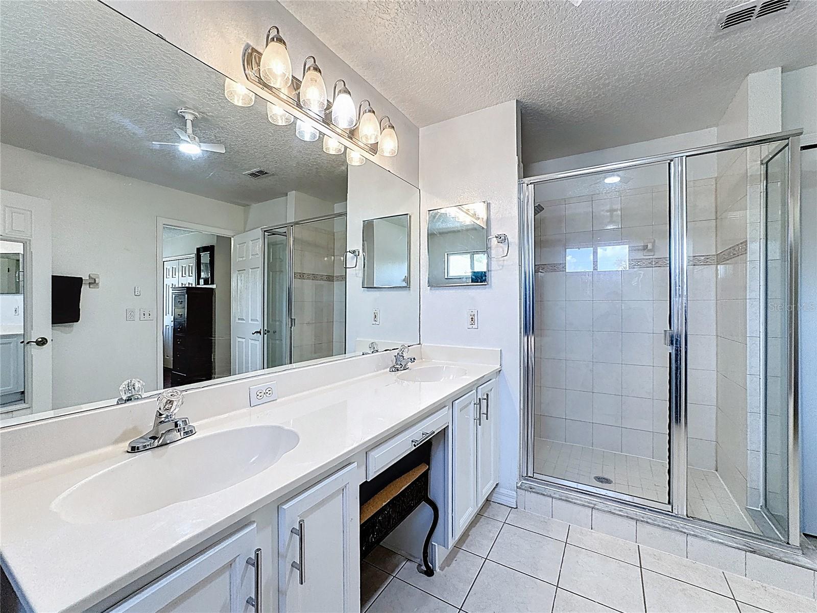 Image 25 of 63 For 2048 Applegate Drive