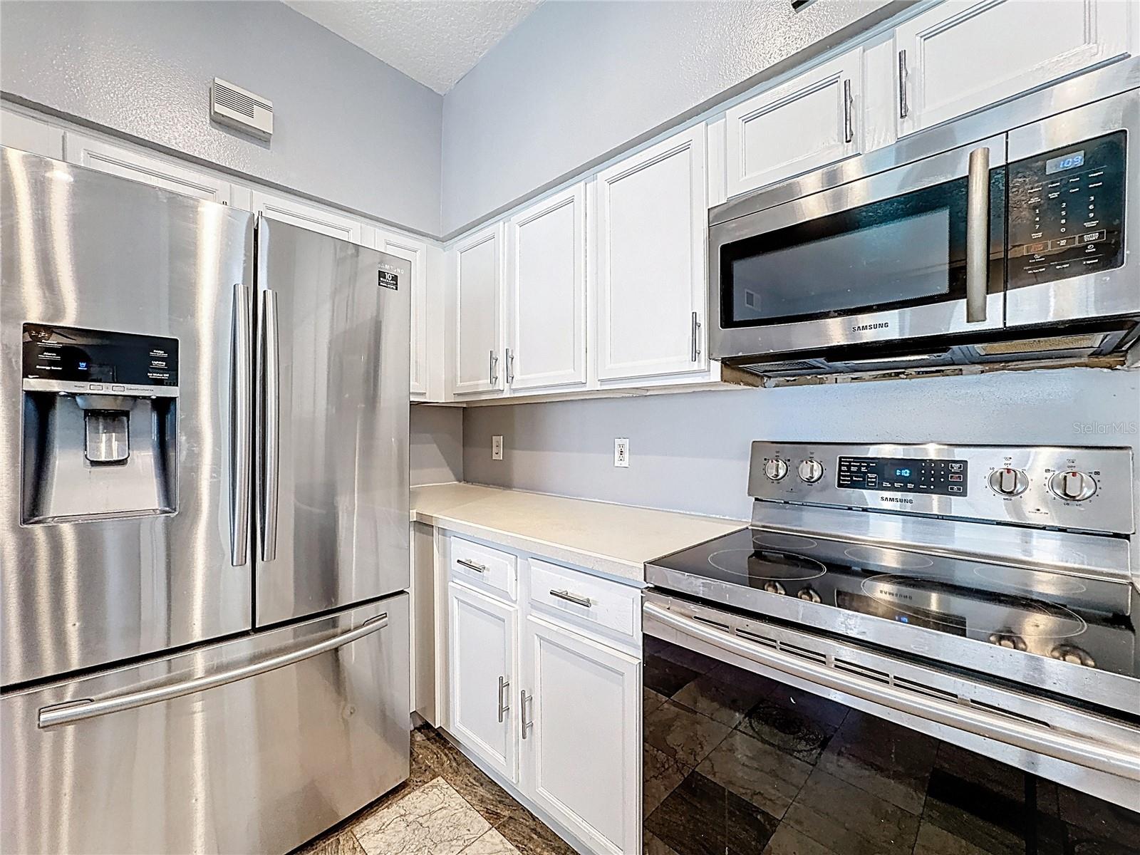 Image 49 of 63 For 2048 Applegate Drive