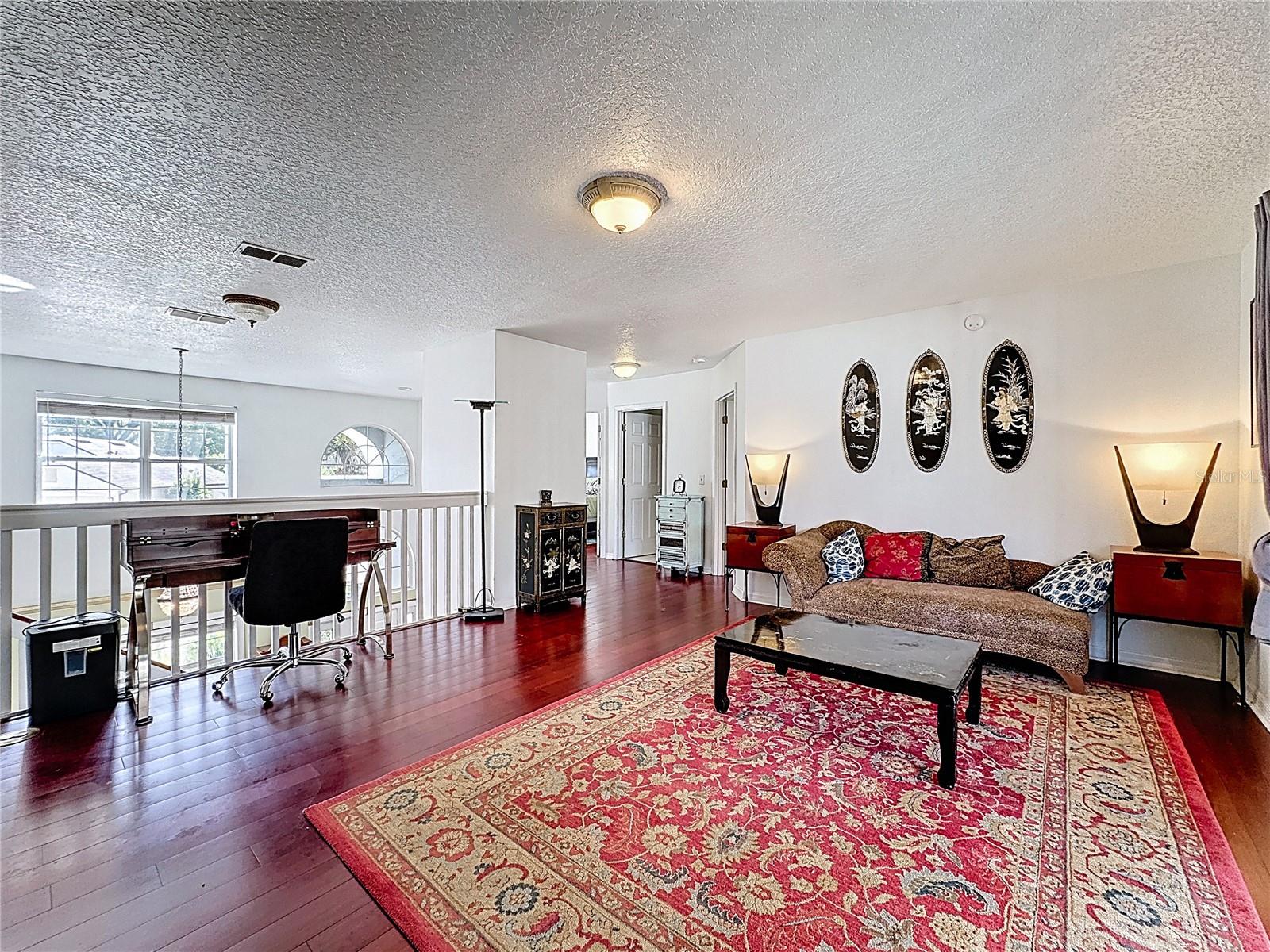 Image 7 of 63 For 2048 Applegate Drive