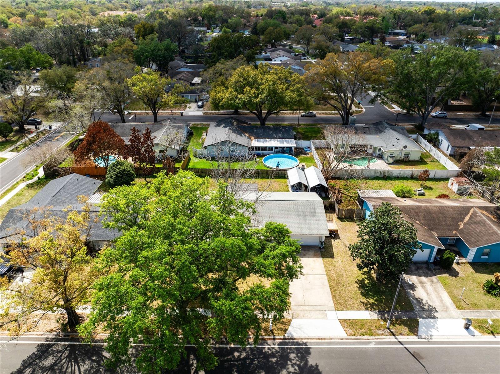 Image 30 of 33 For 954 Apple Lane