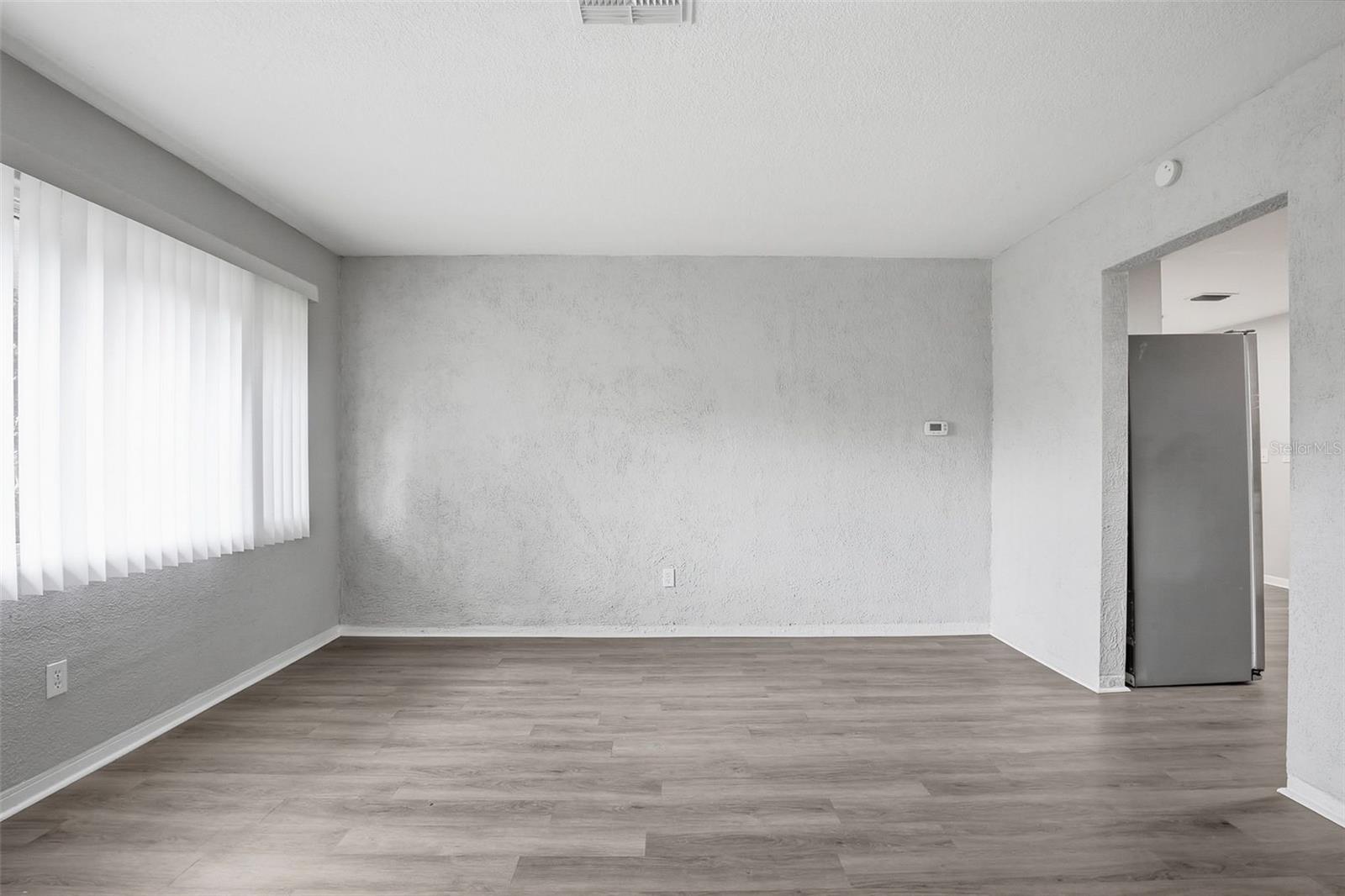 Image 10 of 37 For 1477 Prescott Avenue