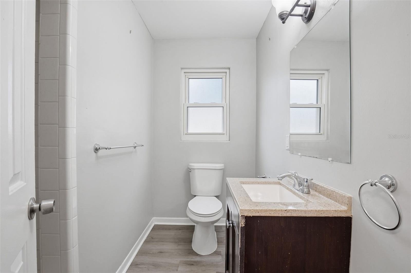 Image 29 of 37 For 1477 Prescott Avenue