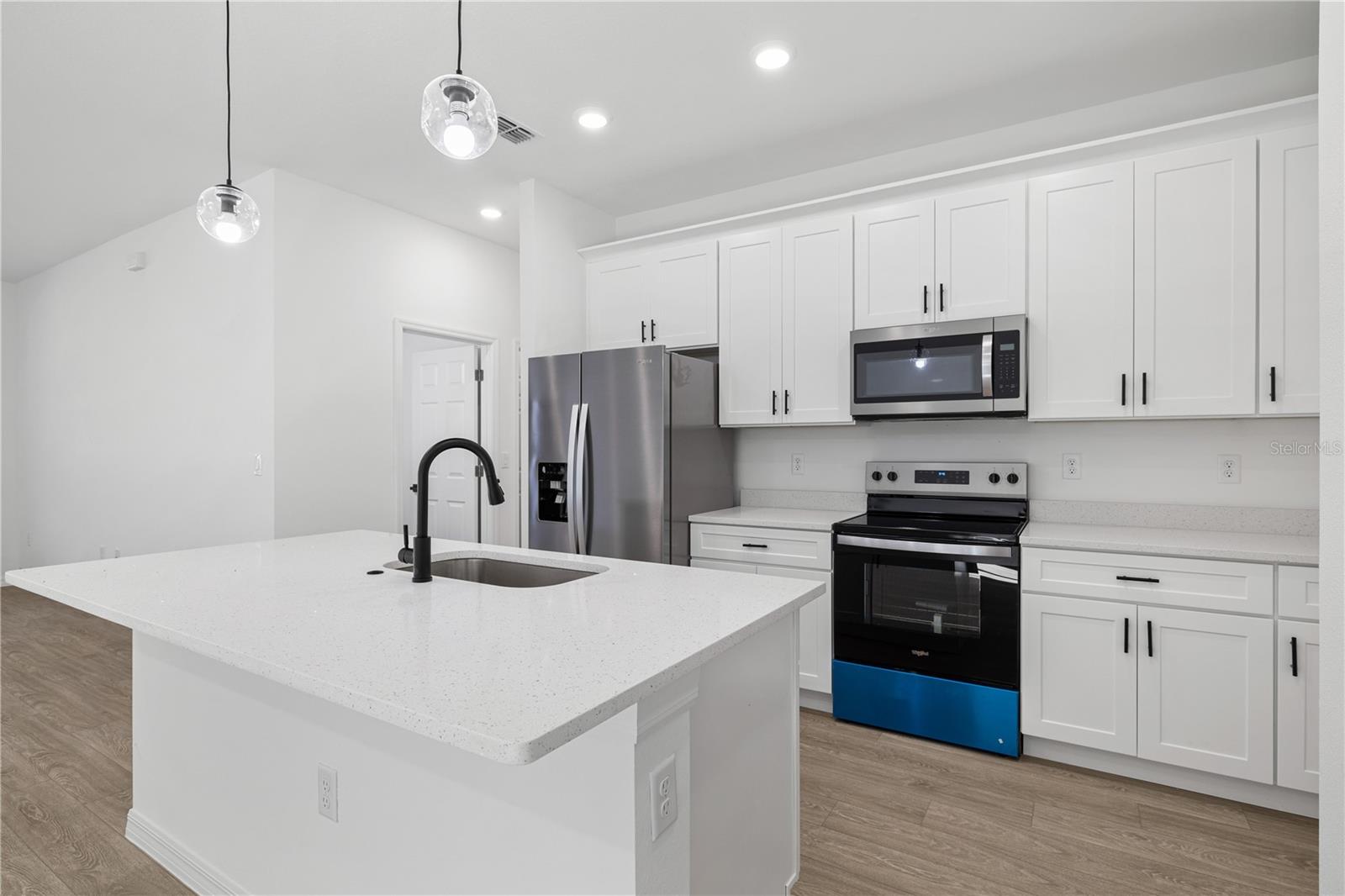 Image 9 of 29 For 10032 Deltona Boulevard