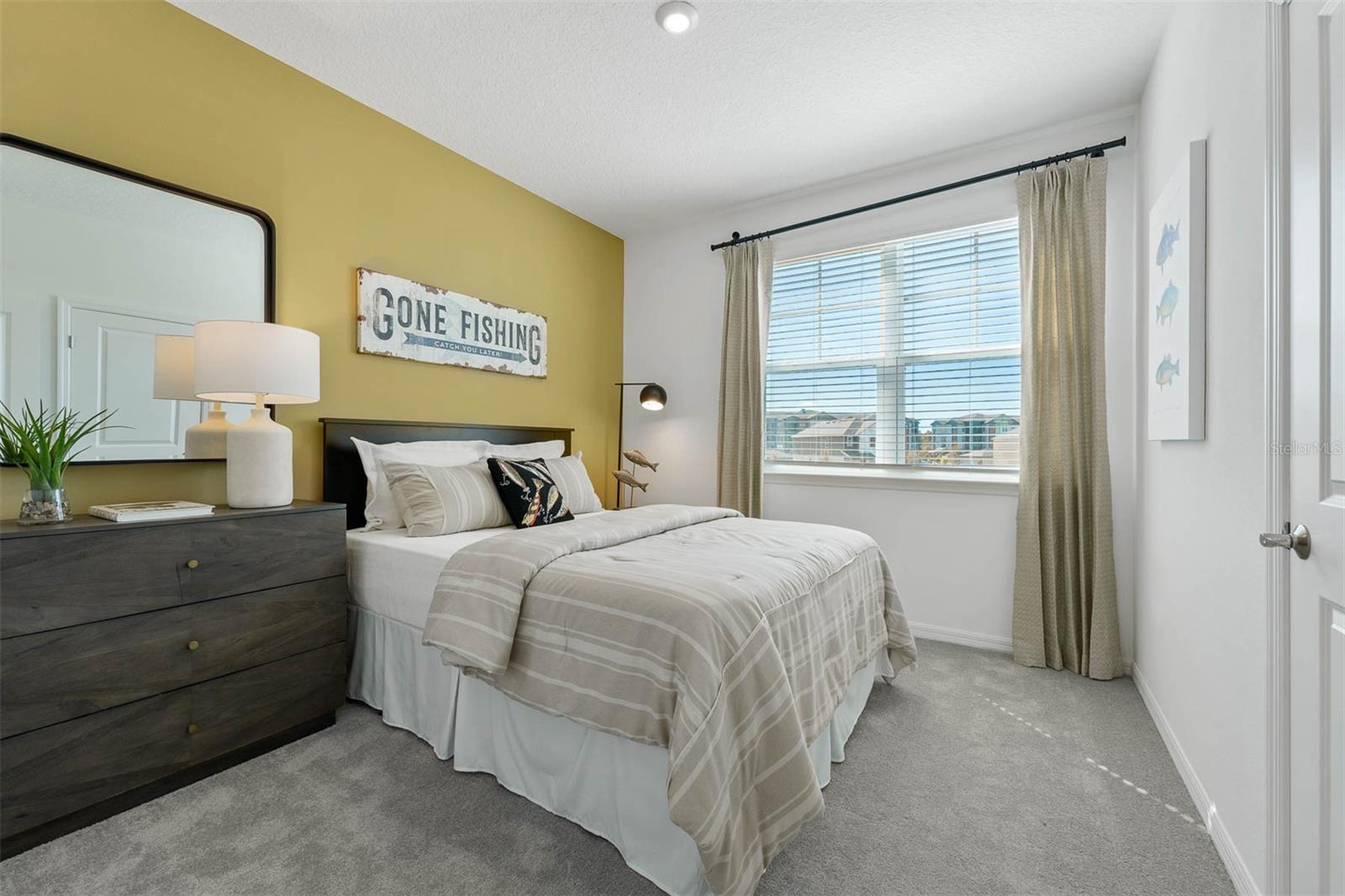 Image 25 of 39 For 1820 Shadow Box Bend