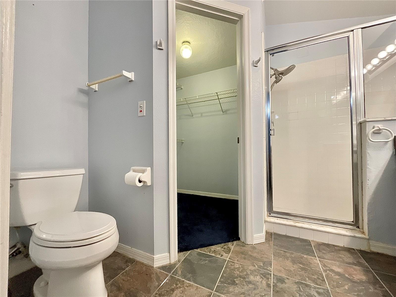 Image 10 of 12 For 2931 Oaktree Drive