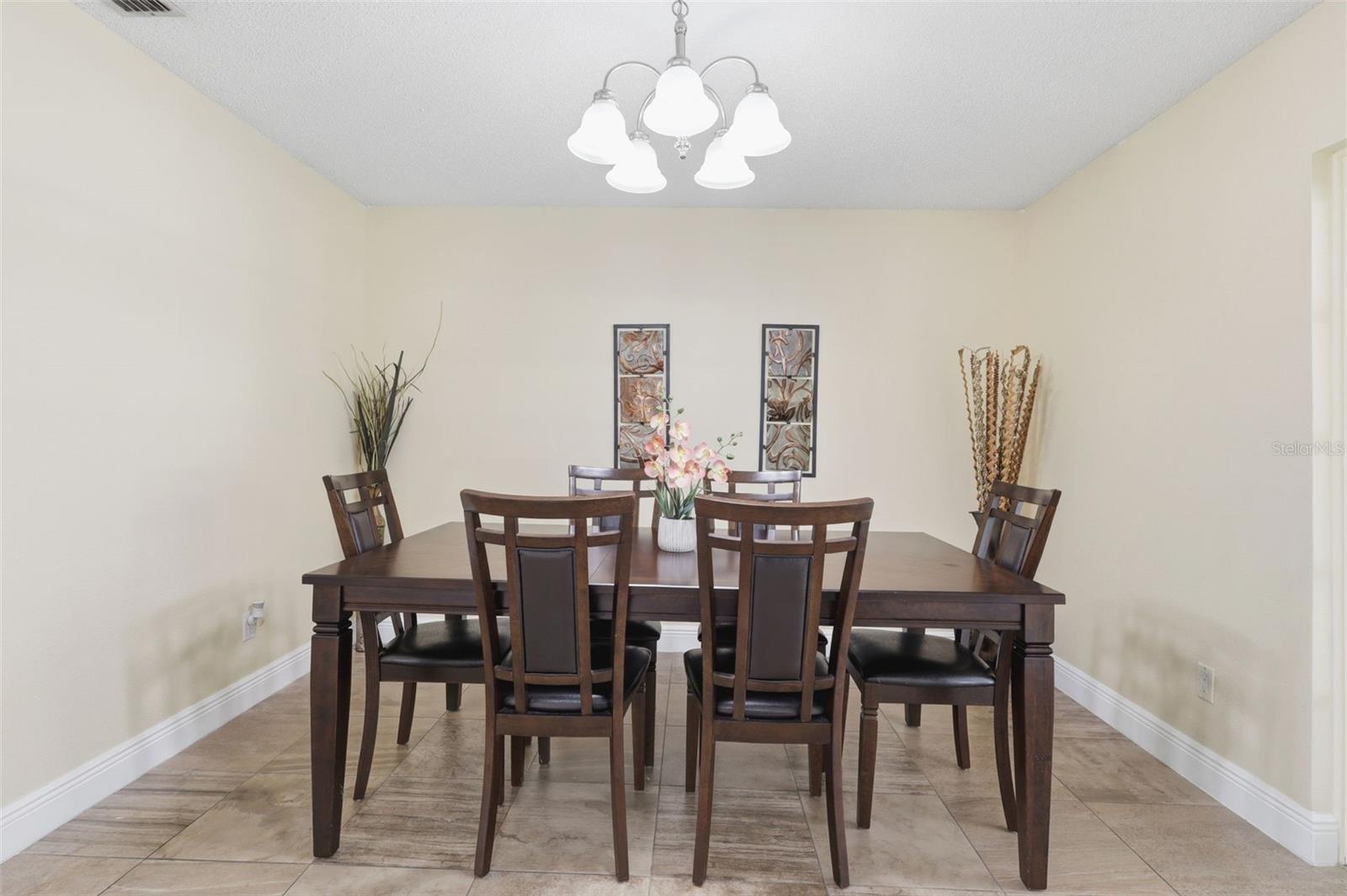 Image 10 of 51 For 2732 Hidden Cove Court