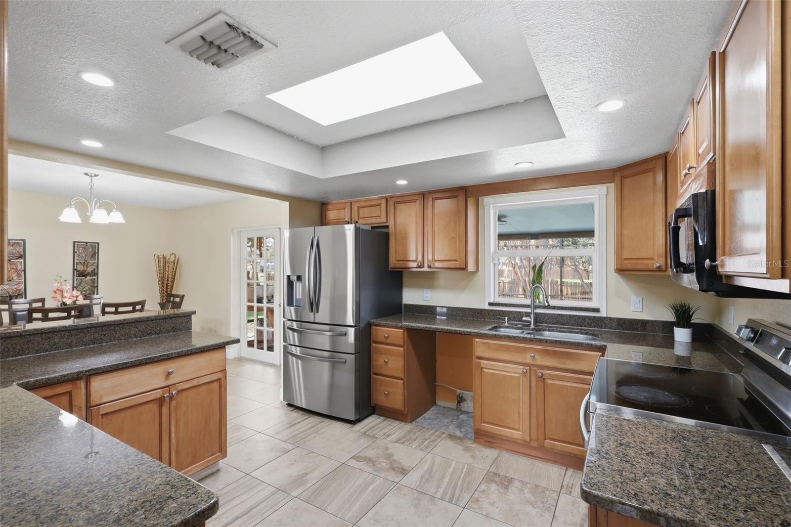 Image 13 of 51 For 2732 Hidden Cove Court