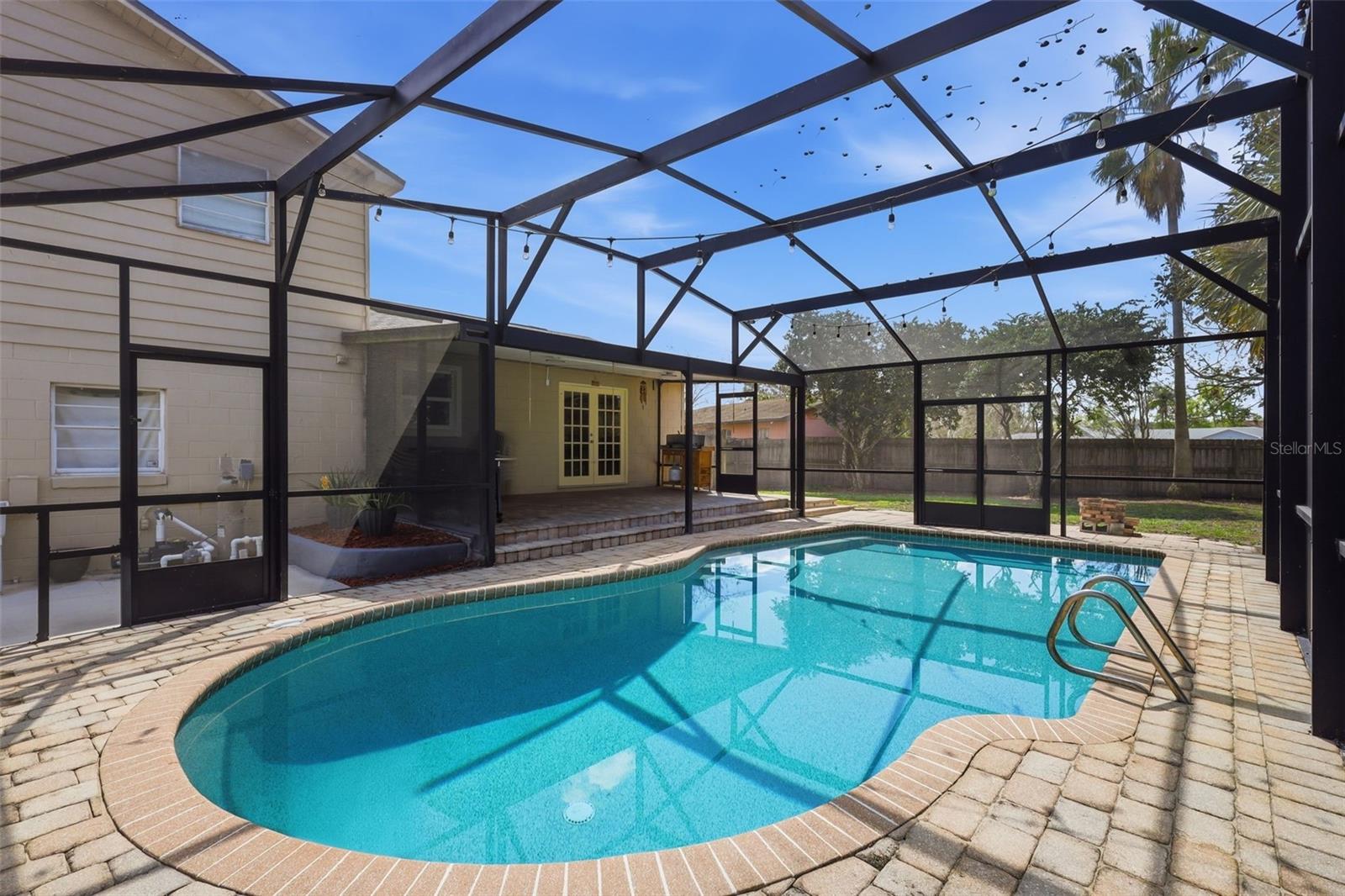 Image 32 of 51 For 2732 Hidden Cove Court