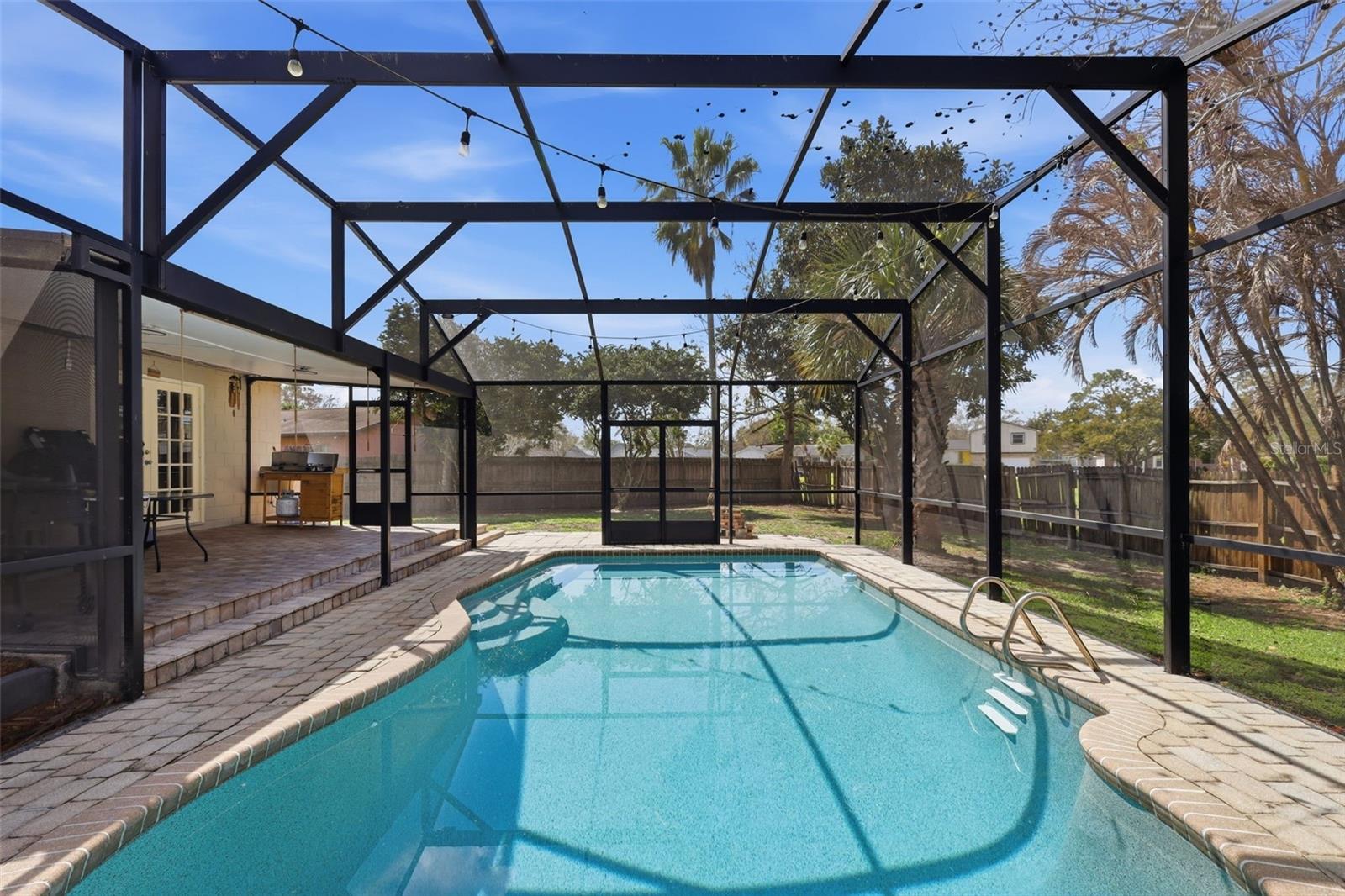 Image 33 of 51 For 2732 Hidden Cove Court