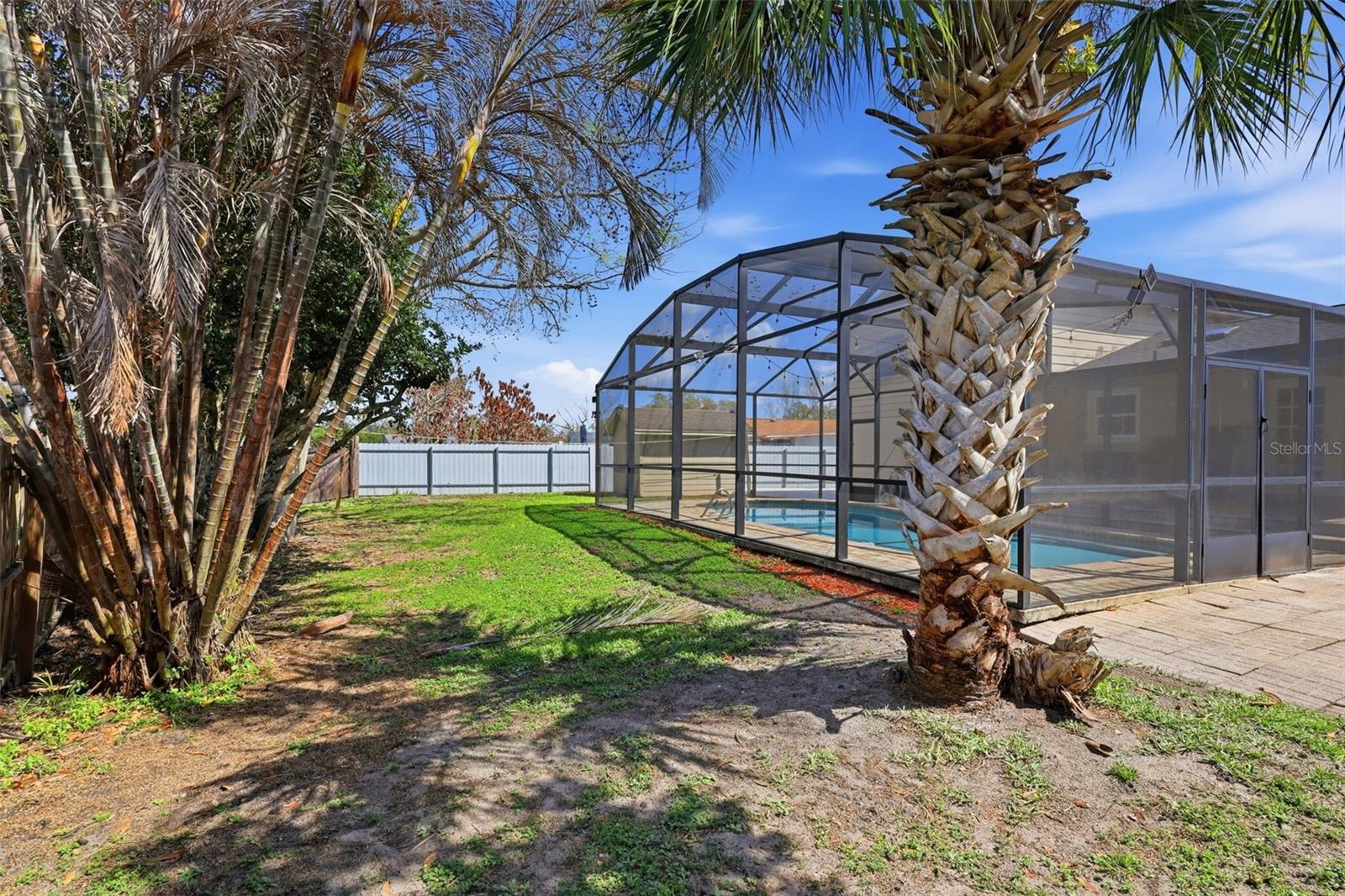 Image 39 of 51 For 2732 Hidden Cove Court