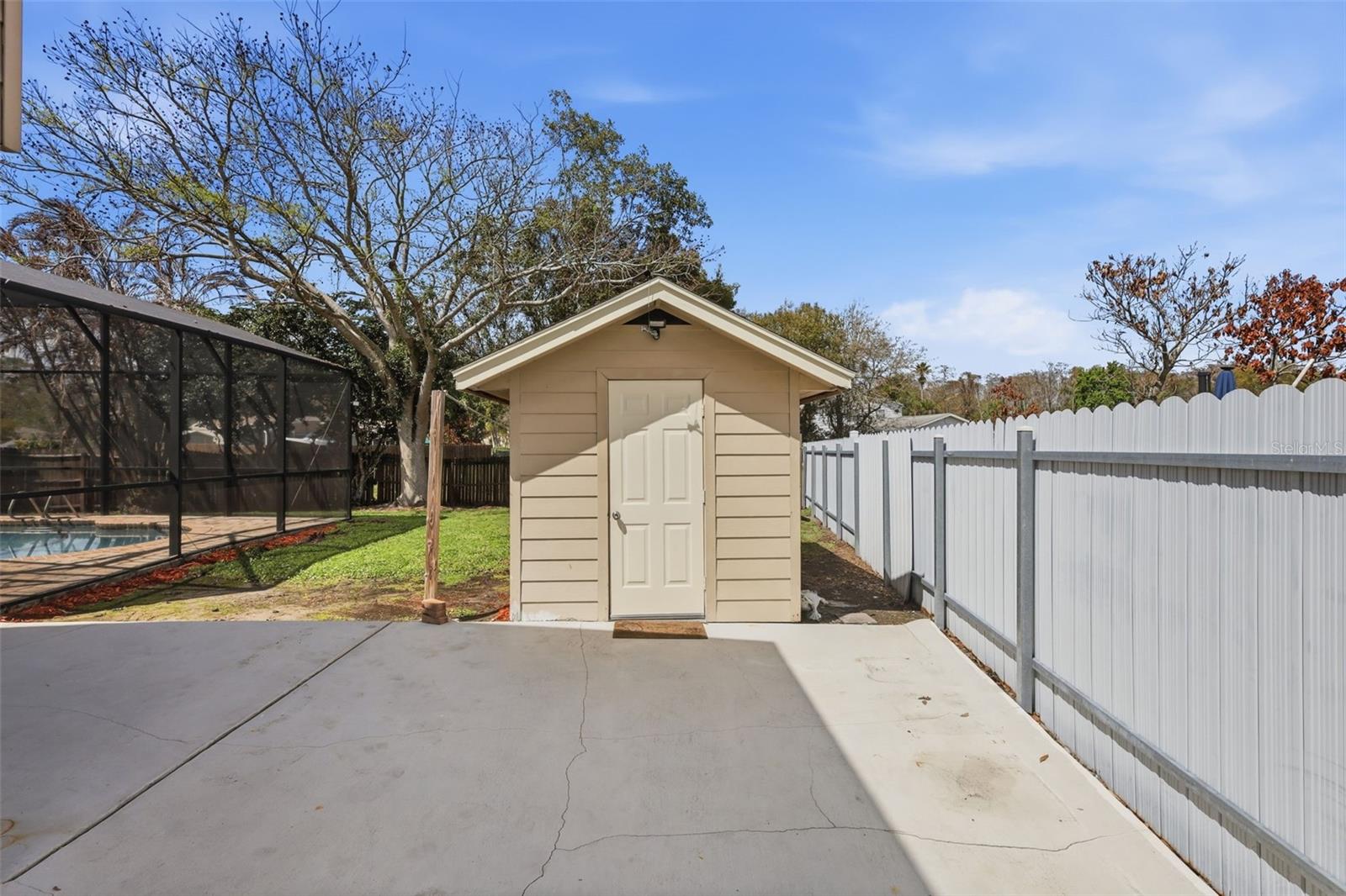 Image 46 of 51 For 2732 Hidden Cove Court