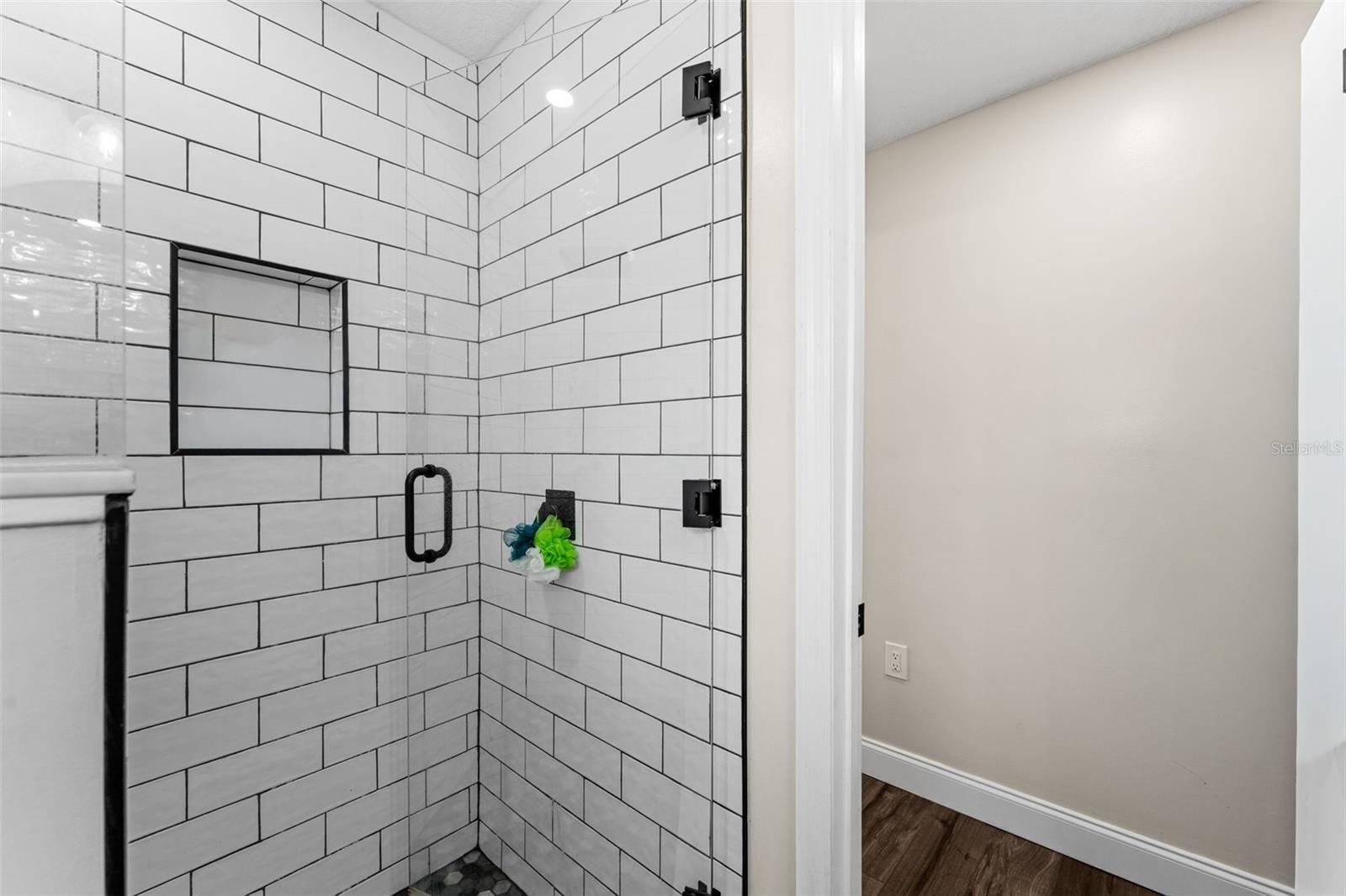 Image 17 of 30 For 5106 Saint Michael Avenue