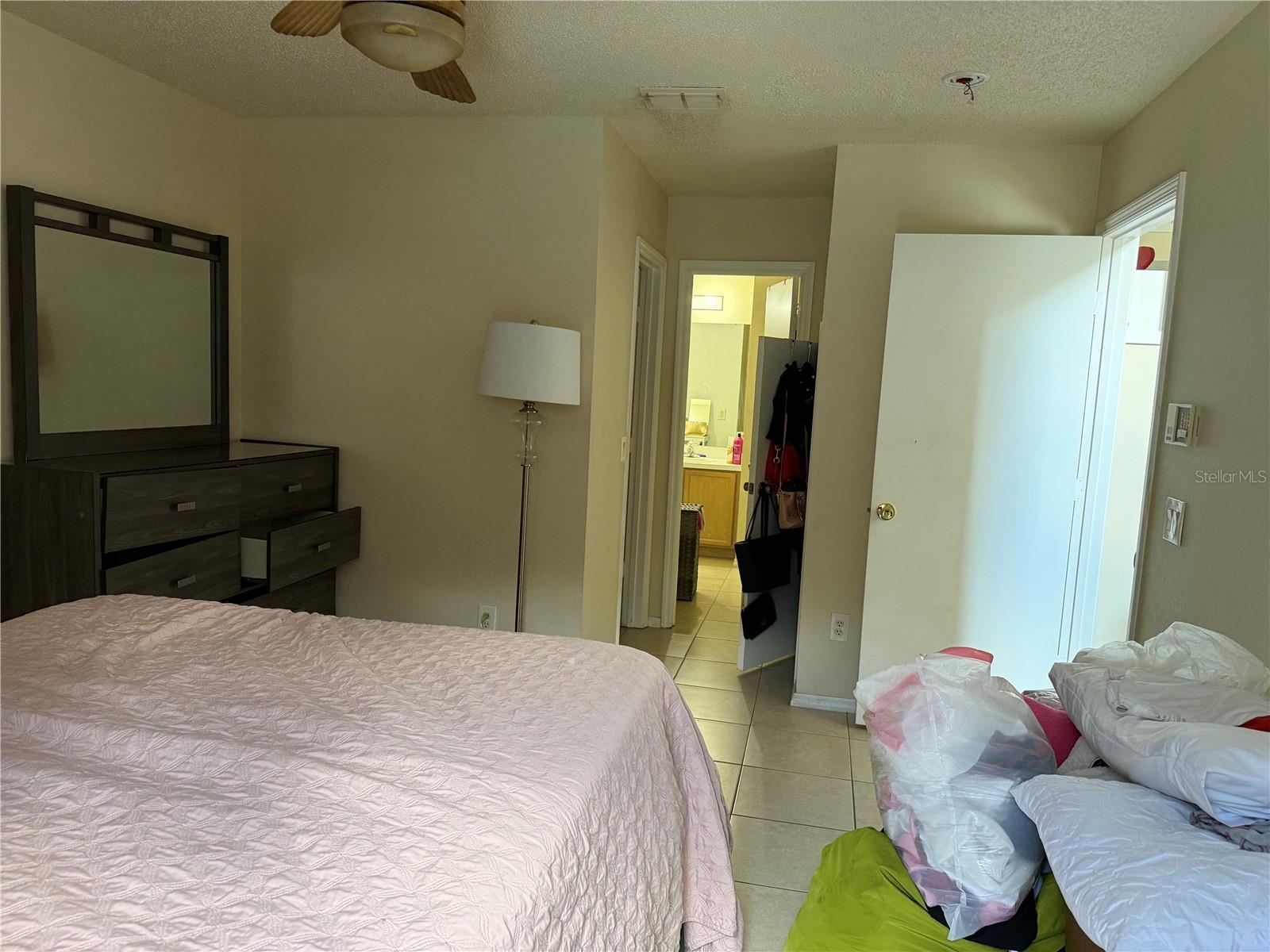 Image 17 of 46 For 13112 Meadowfield Drive