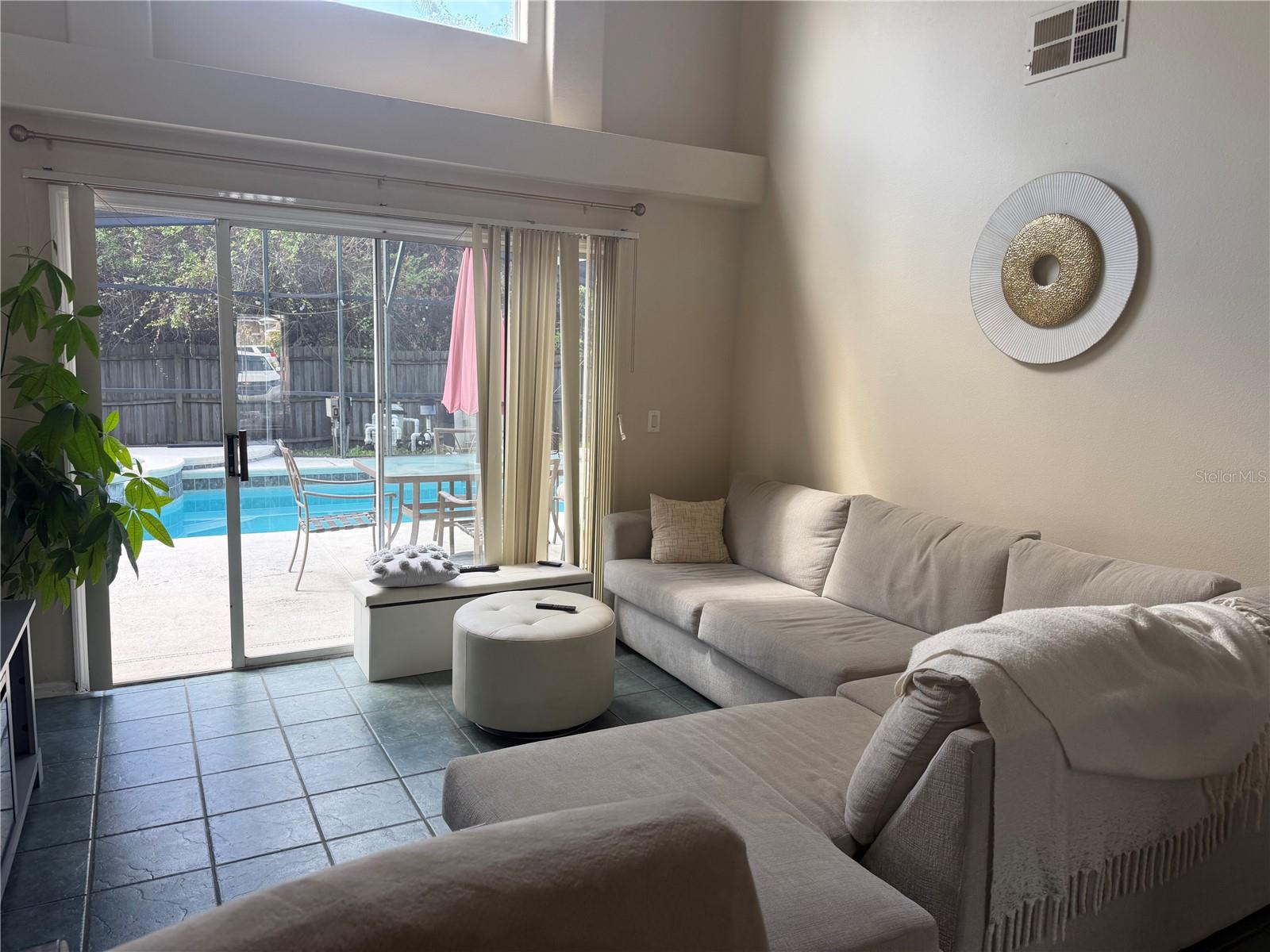 Image 9 of 46 For 13112 Meadowfield Drive