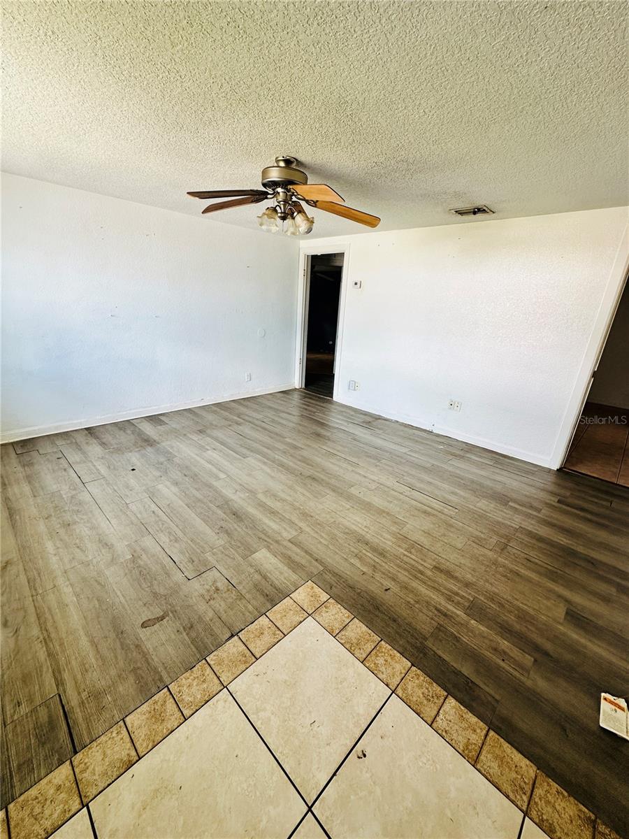 Image 5 of 14 For 118 Kensington Avenue