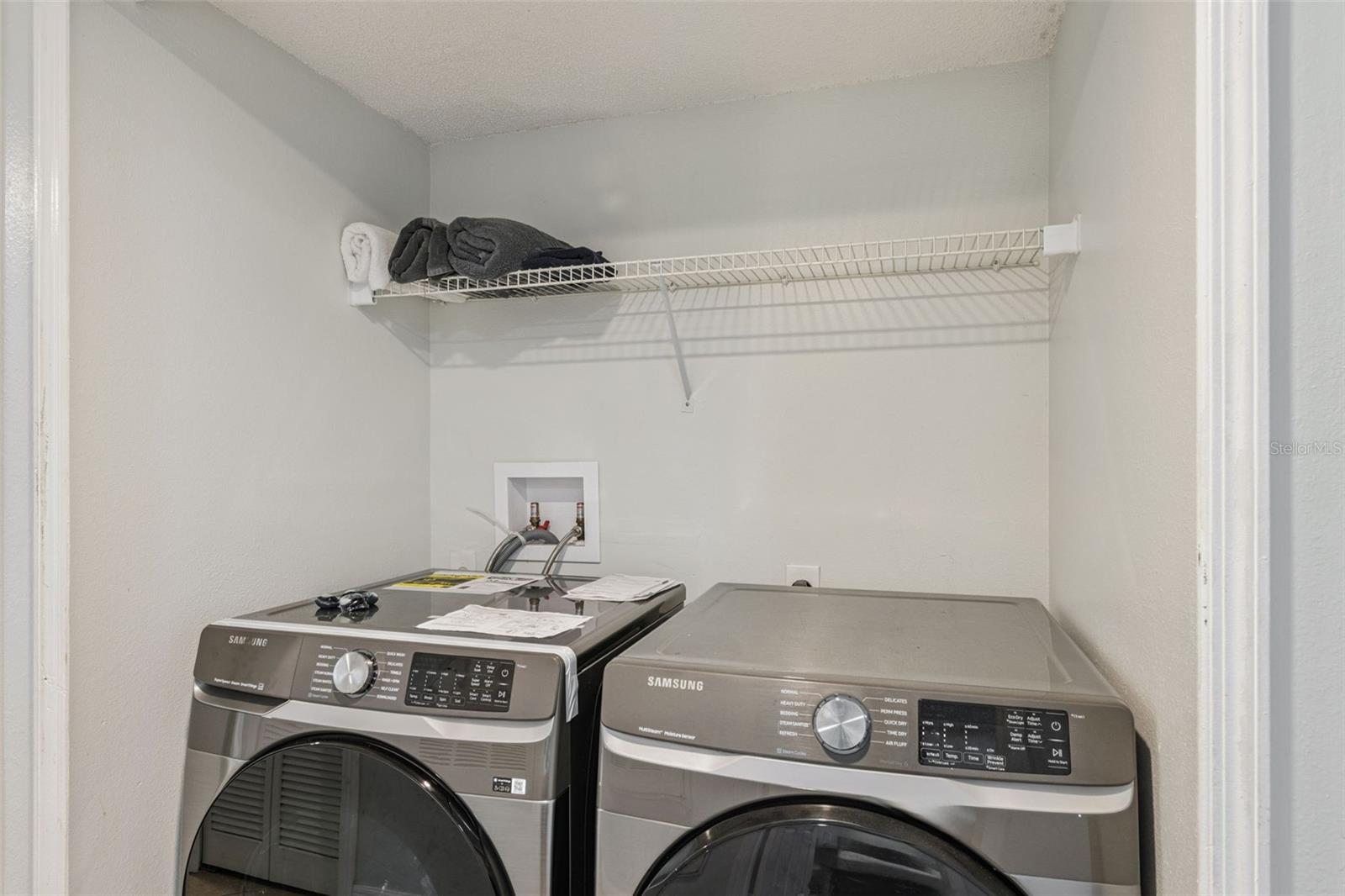 Image 17 of 23 For 2002 Royal Bay Boulevard 135