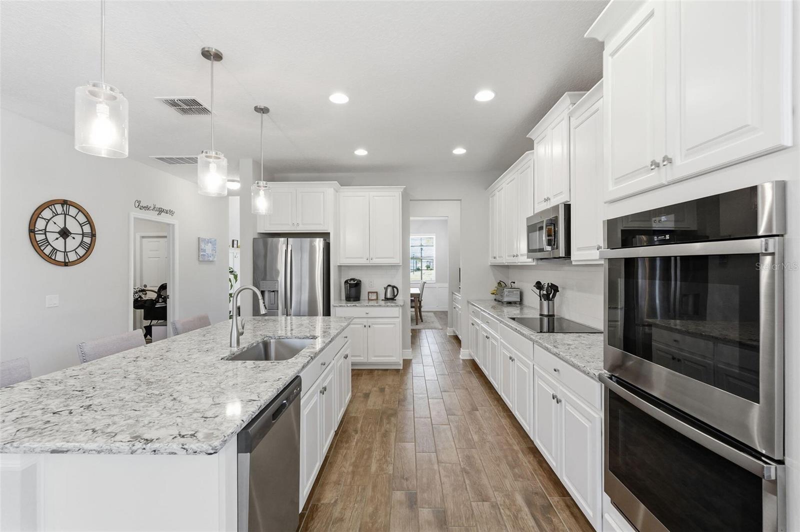 Image 12 of 53 For 16146 Monterey Greens Circle