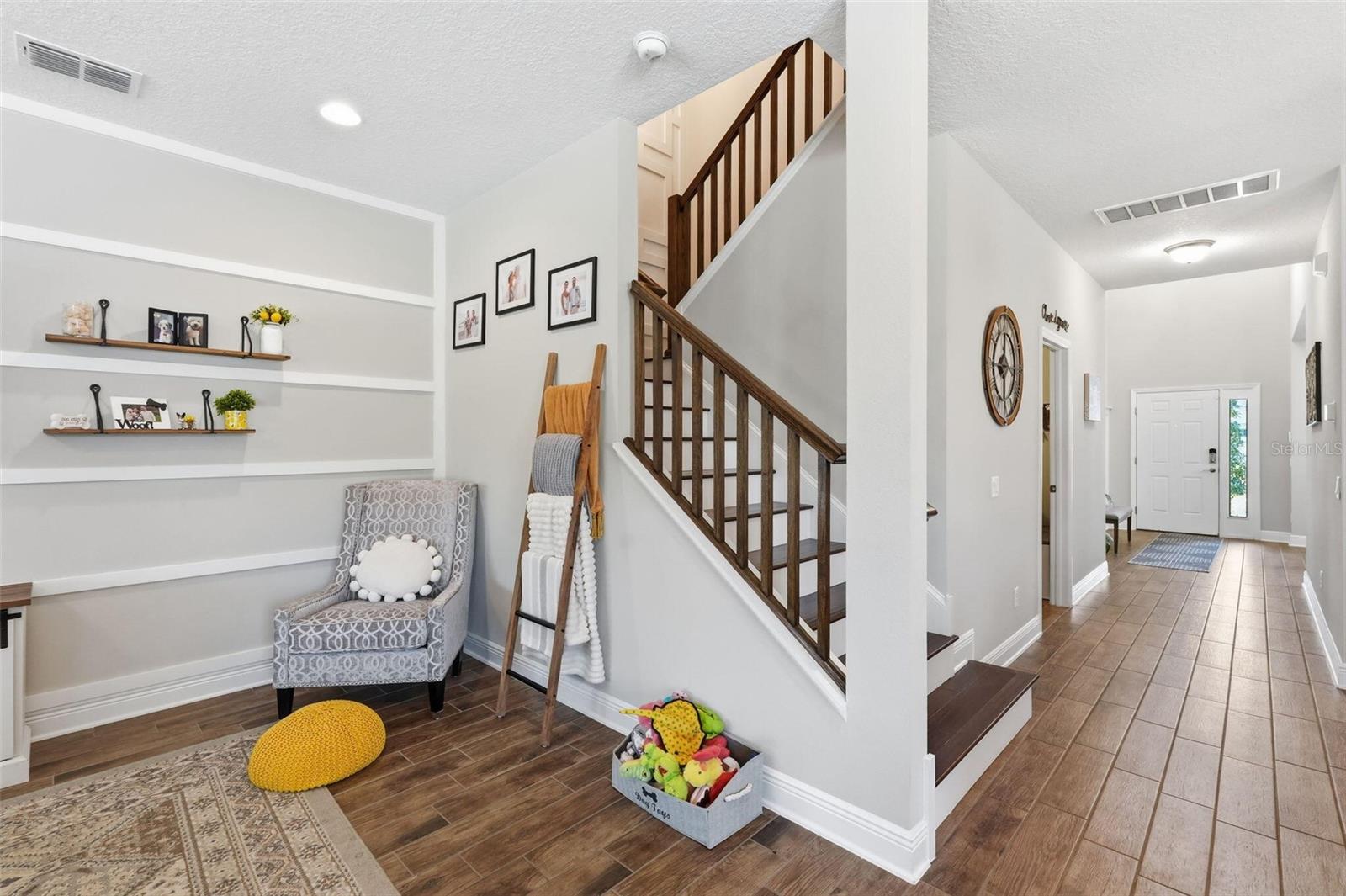 Image 18 of 53 For 16146 Monterey Greens Circle