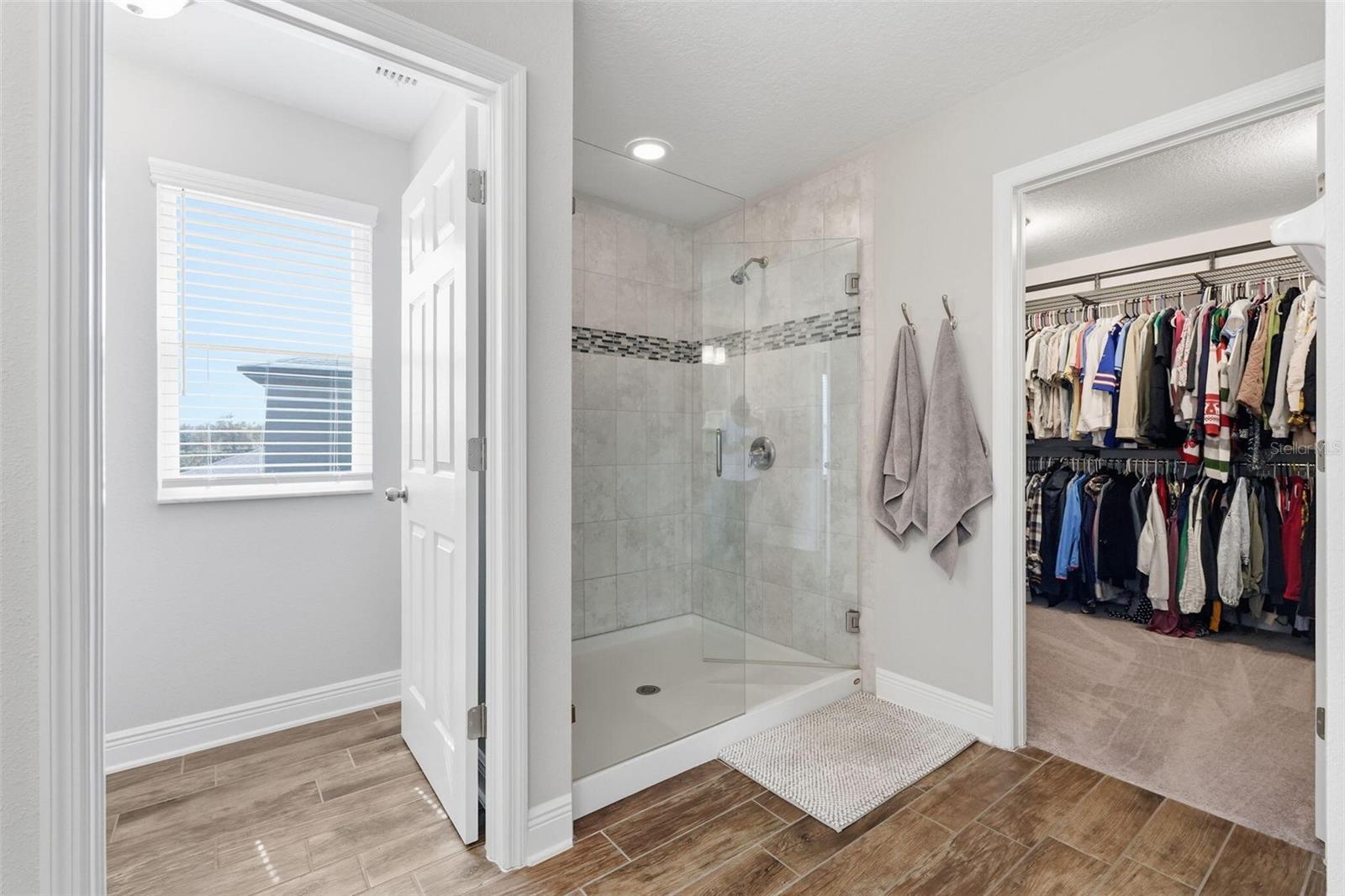 Image 40 of 53 For 16146 Monterey Greens Circle