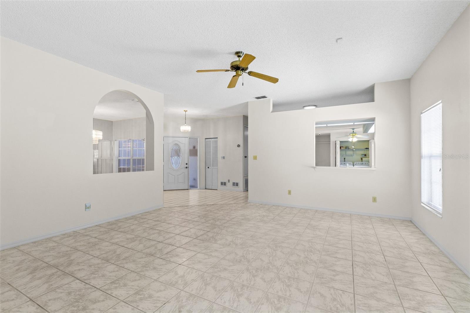 Image 20 of 43 For 5884 Parkview Point Drive