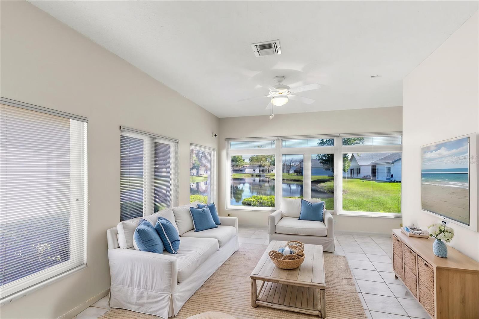 Image 21 of 43 For 5884 Parkview Point Drive