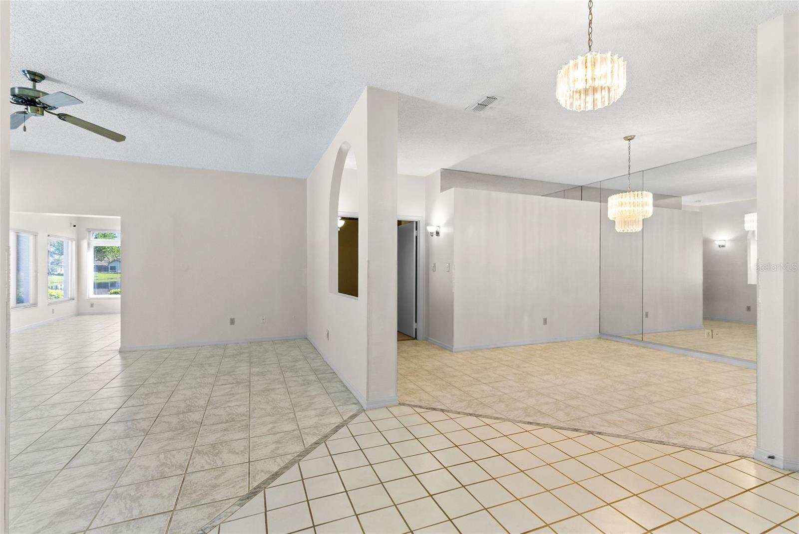 Image 6 of 43 For 5884 Parkview Point Drive