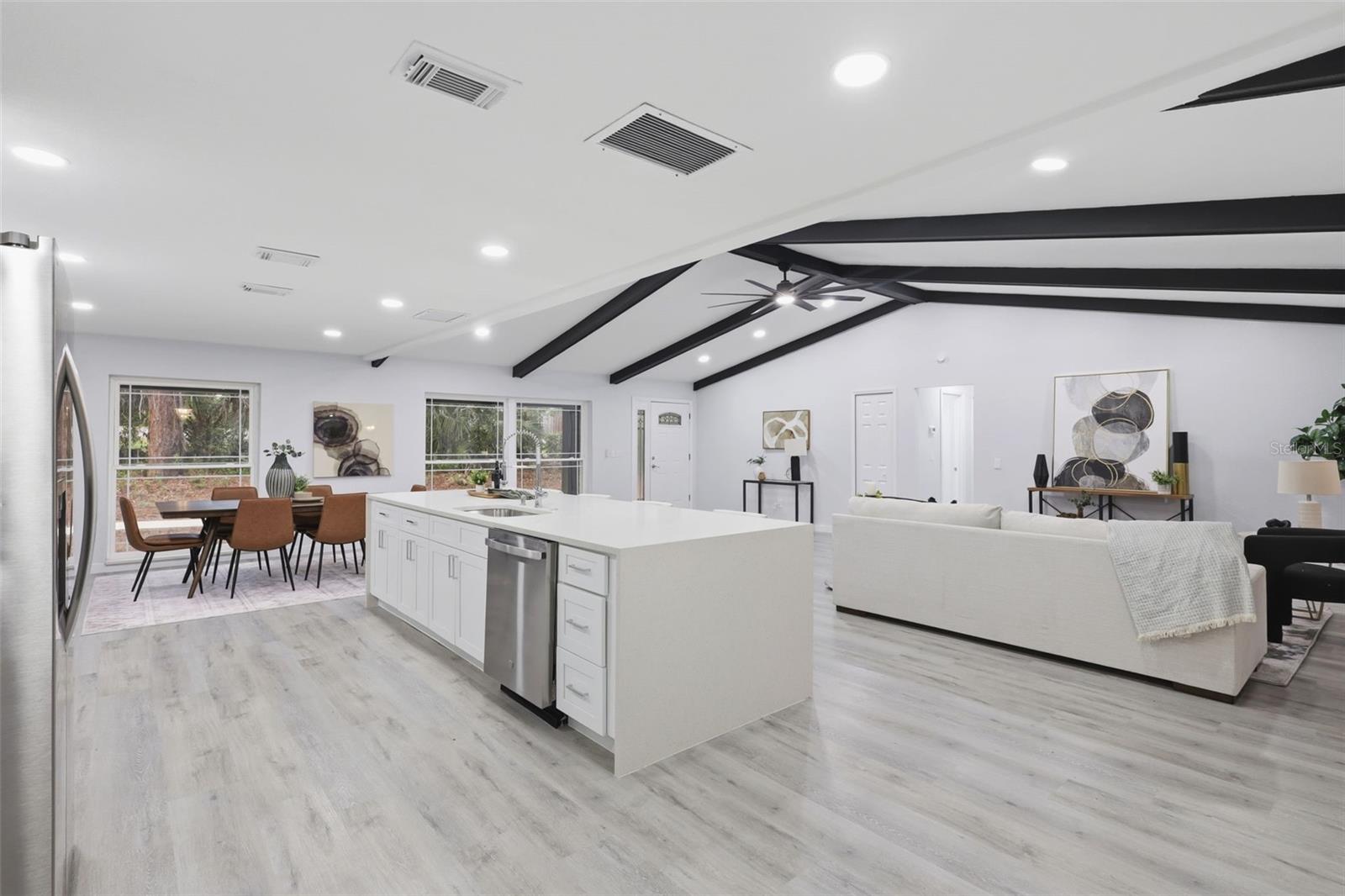 Image 12 of 44 For 300 Sweetwater Creek Drive