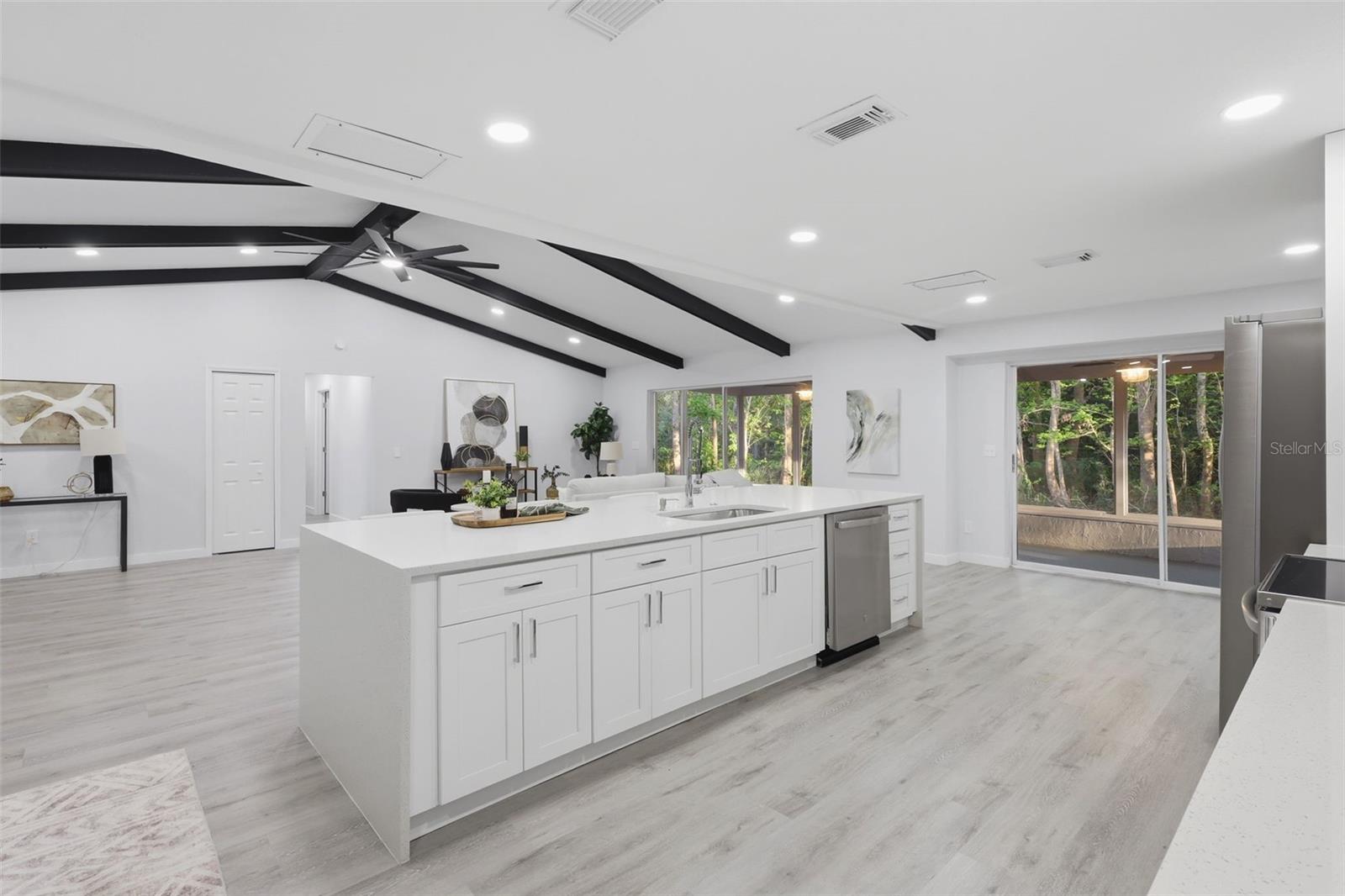 Image 13 of 44 For 300 Sweetwater Creek Drive